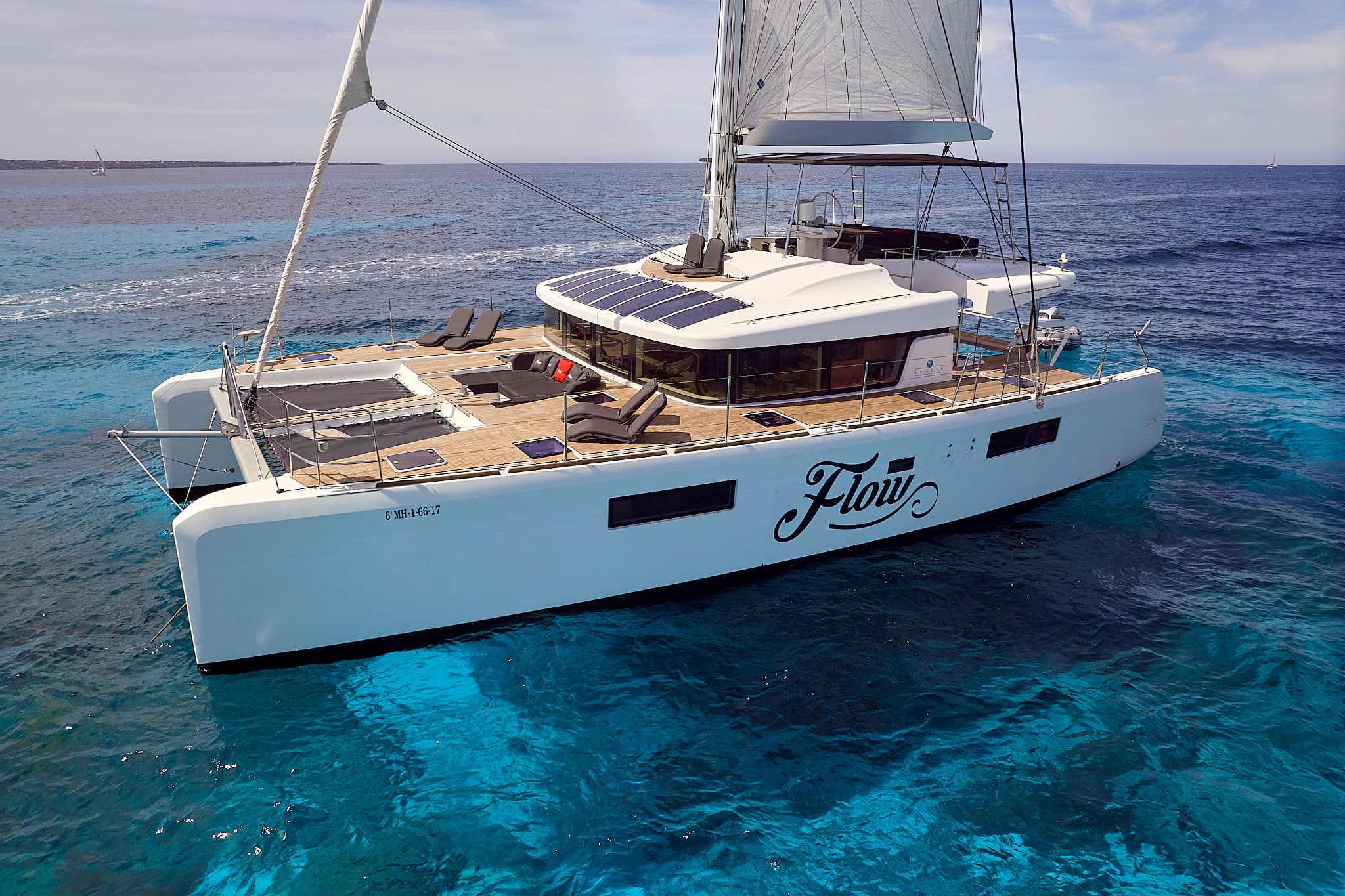 Lagoon 52 - photo 26