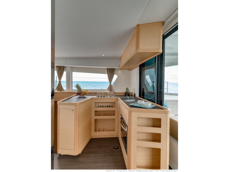 Lagoon 42 - photo 20