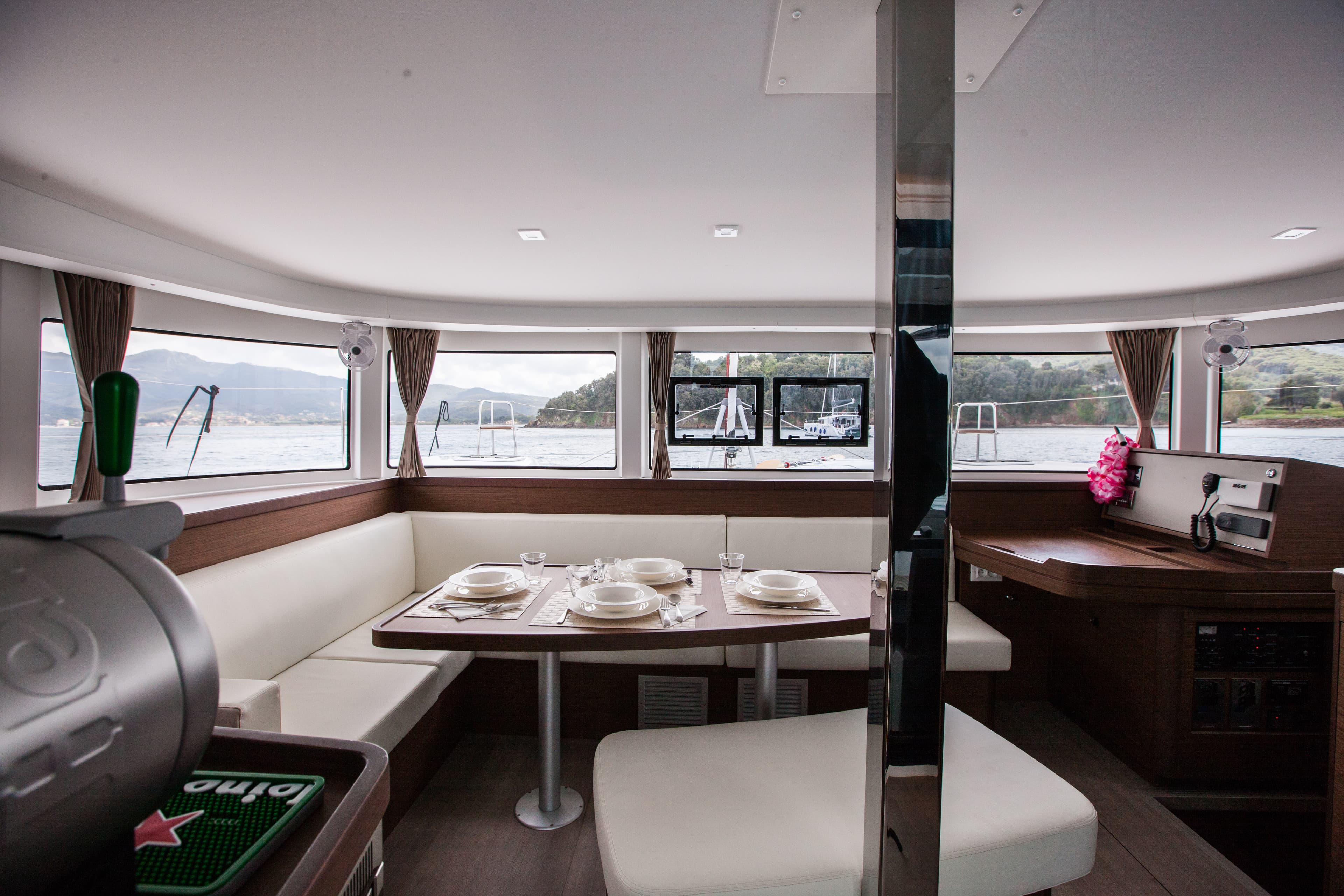 Lagoon 42 - photo 34