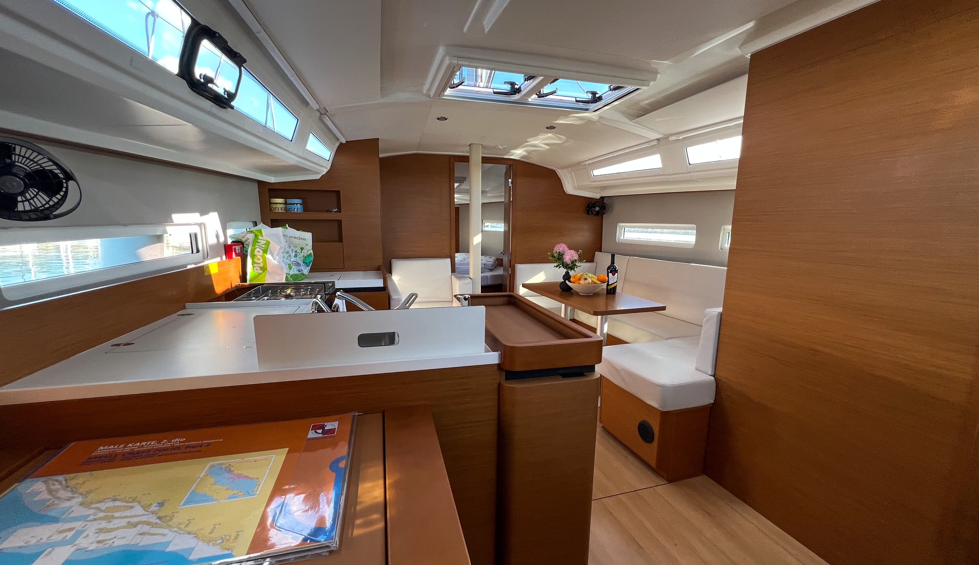 Sun Odyssey 410 - photo 14
