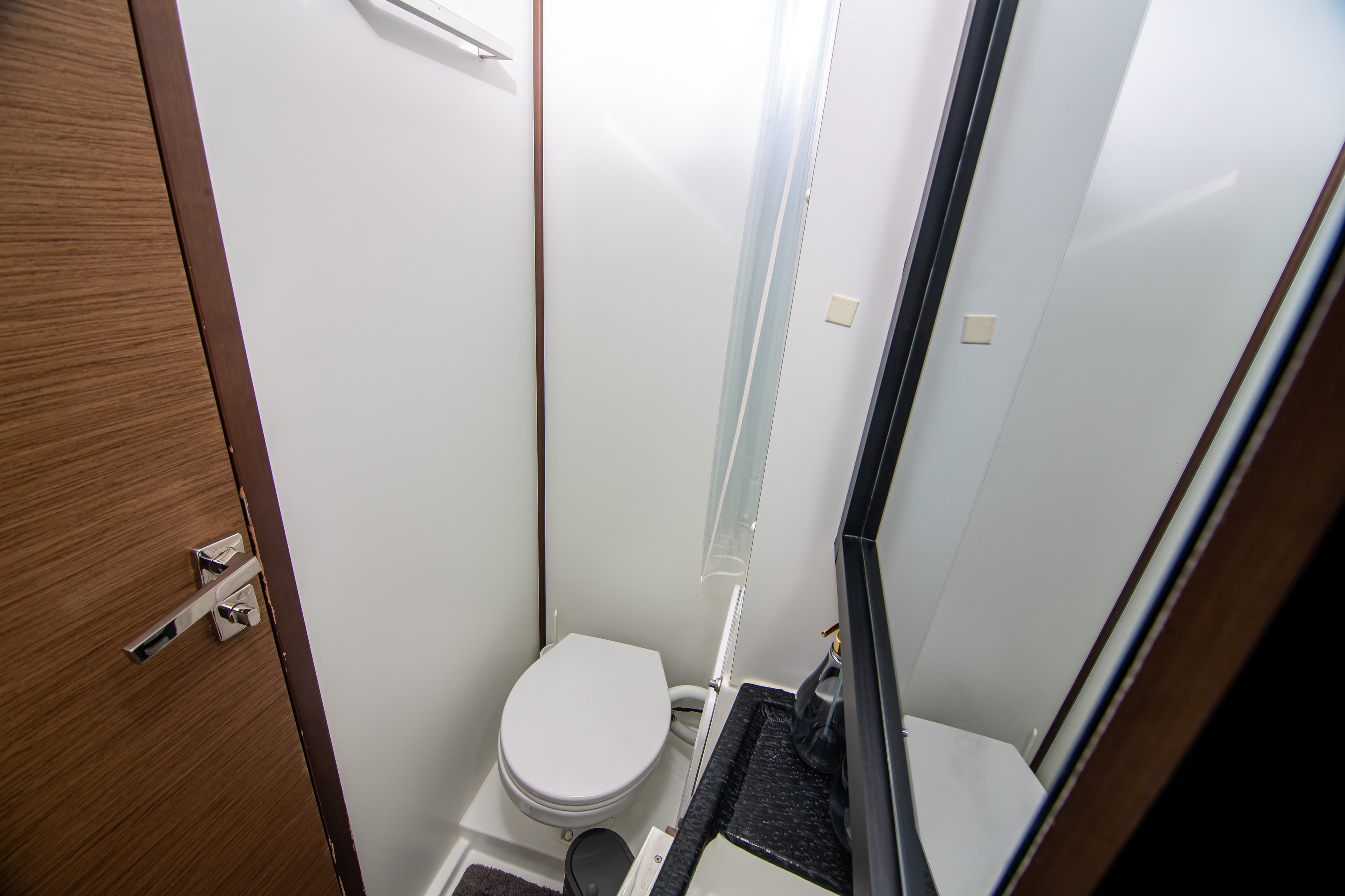 Lagoon 40 - photo 11