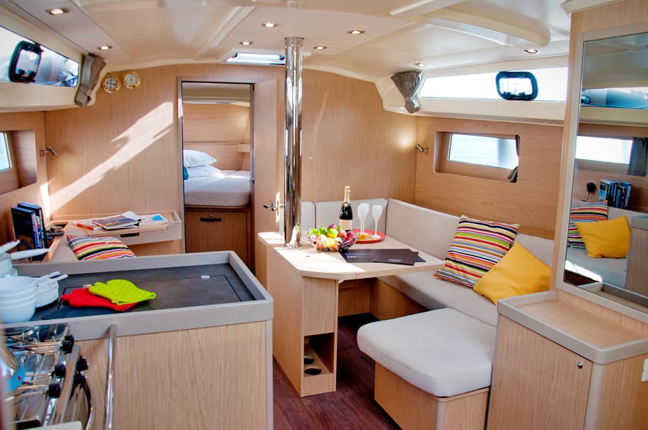 Oceanis 41.1 - photo 9