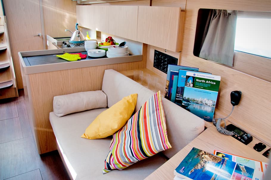 Oceanis 41.1 - photo 8