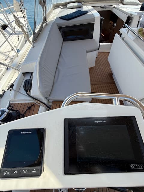 Oceanis 46.1 - photo 30