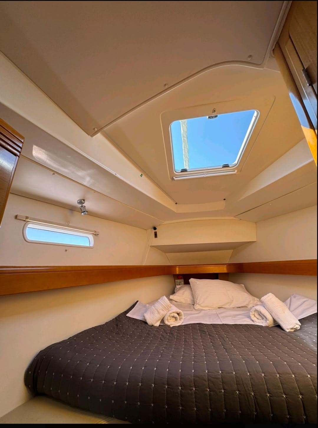 Sun Odyssey 42DS - photo 7