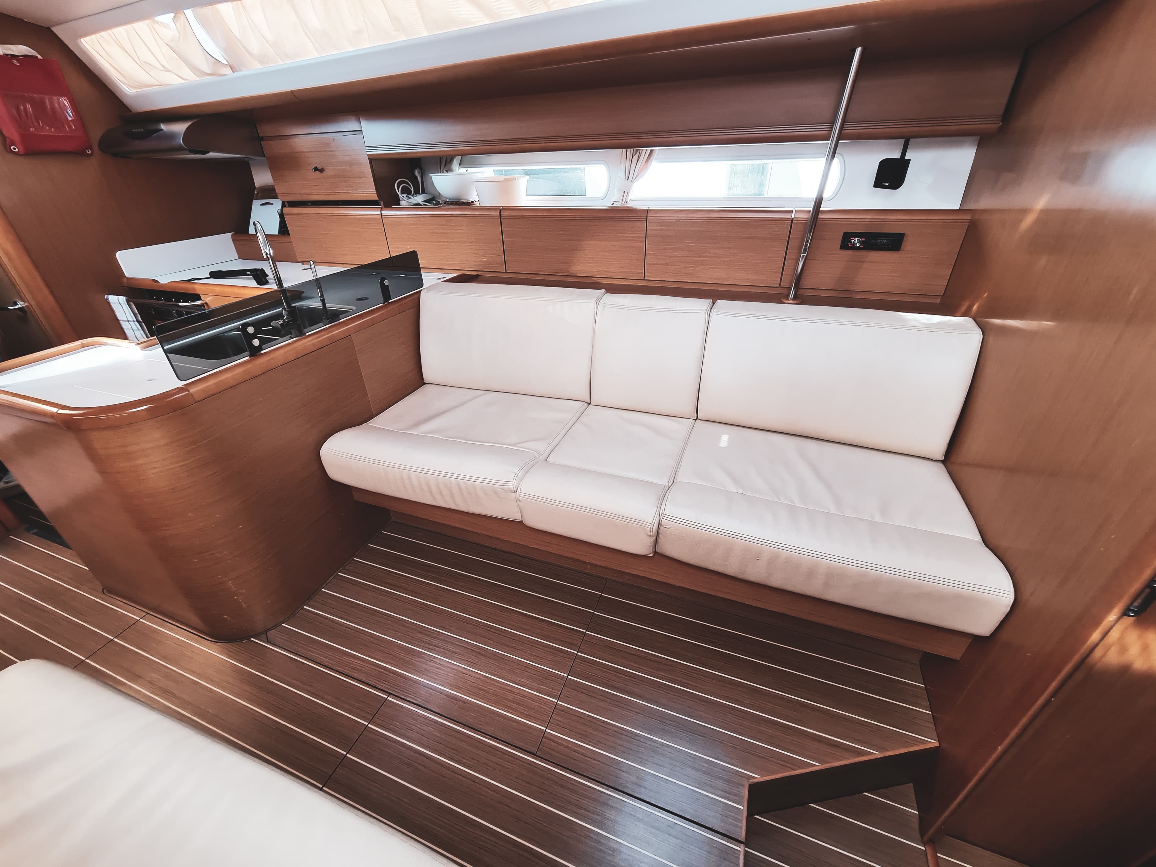 Jeanneau 53 - photo 7