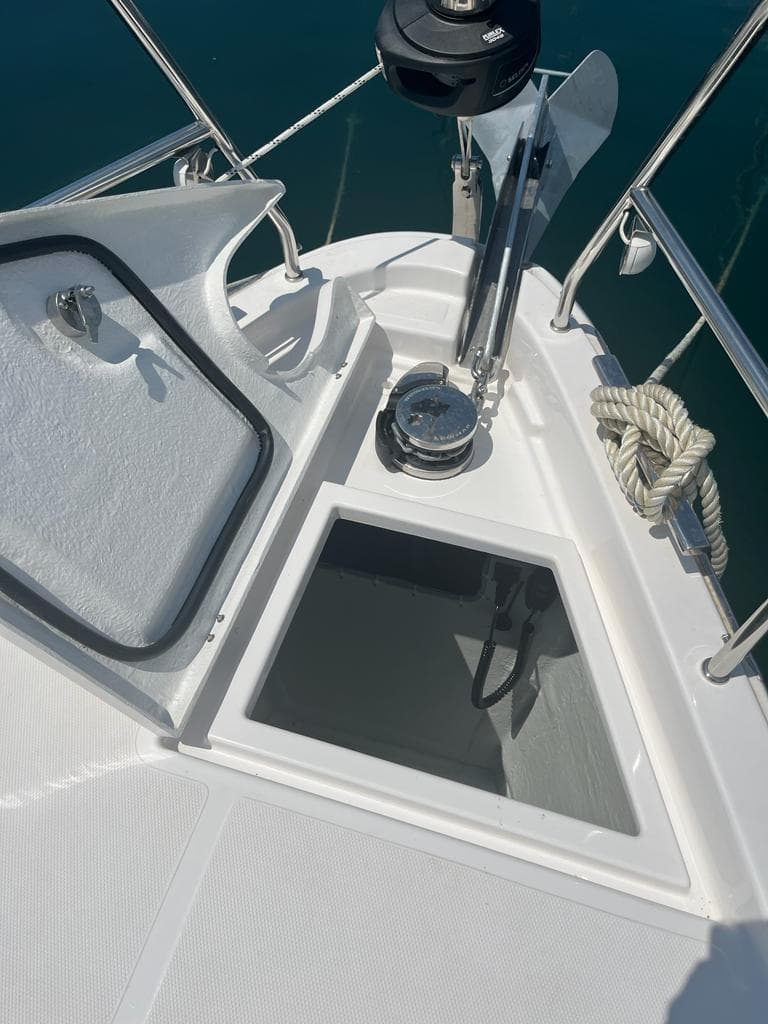 Bavaria C42 - photo 9