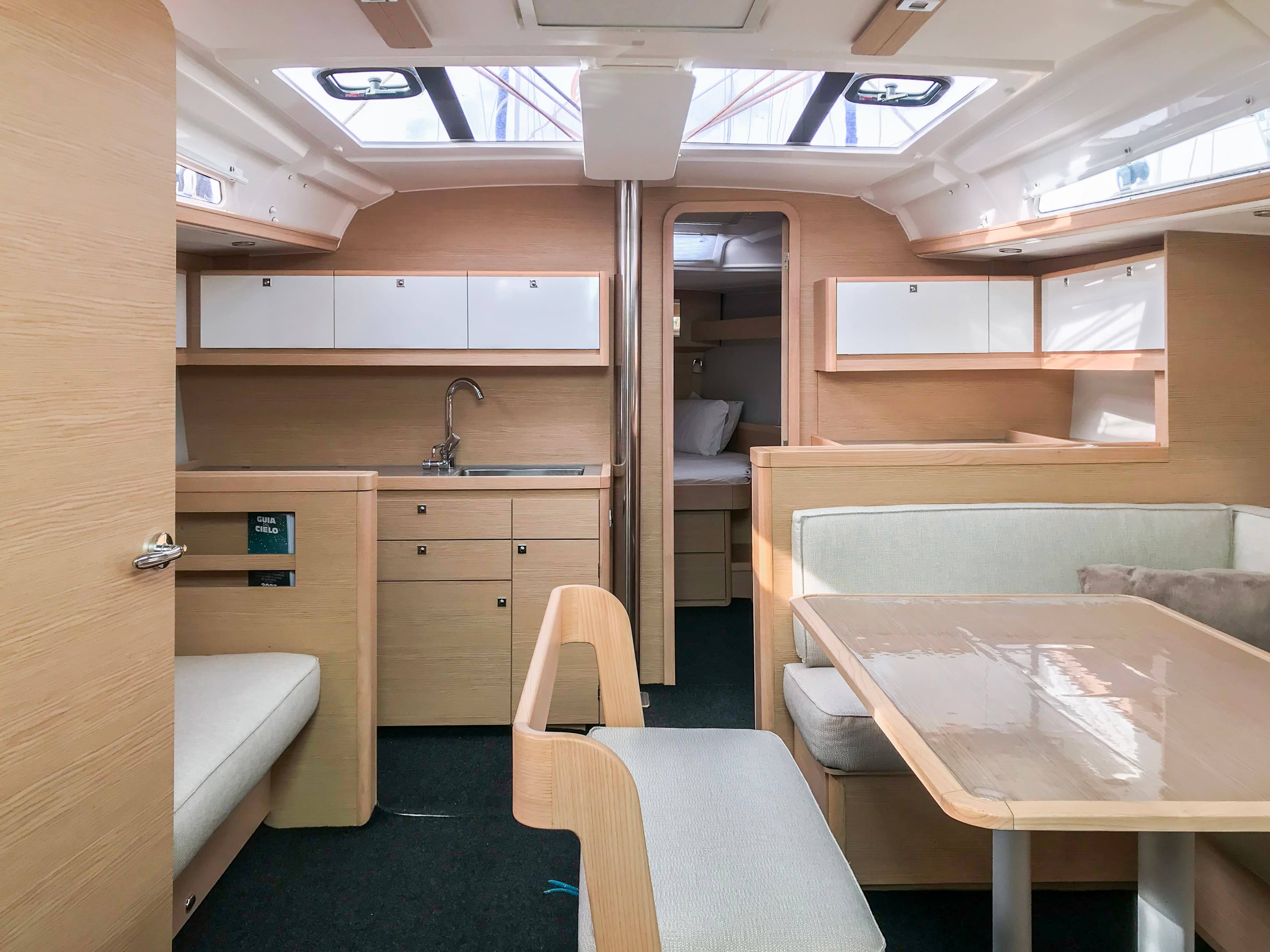 Dufour 430 - photo 11