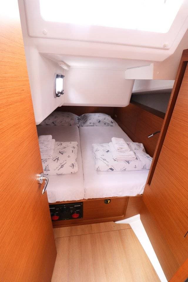 Sun Odyssey 440 - photo 10