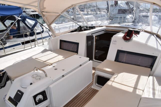 Sun Odyssey 440 - photo 11