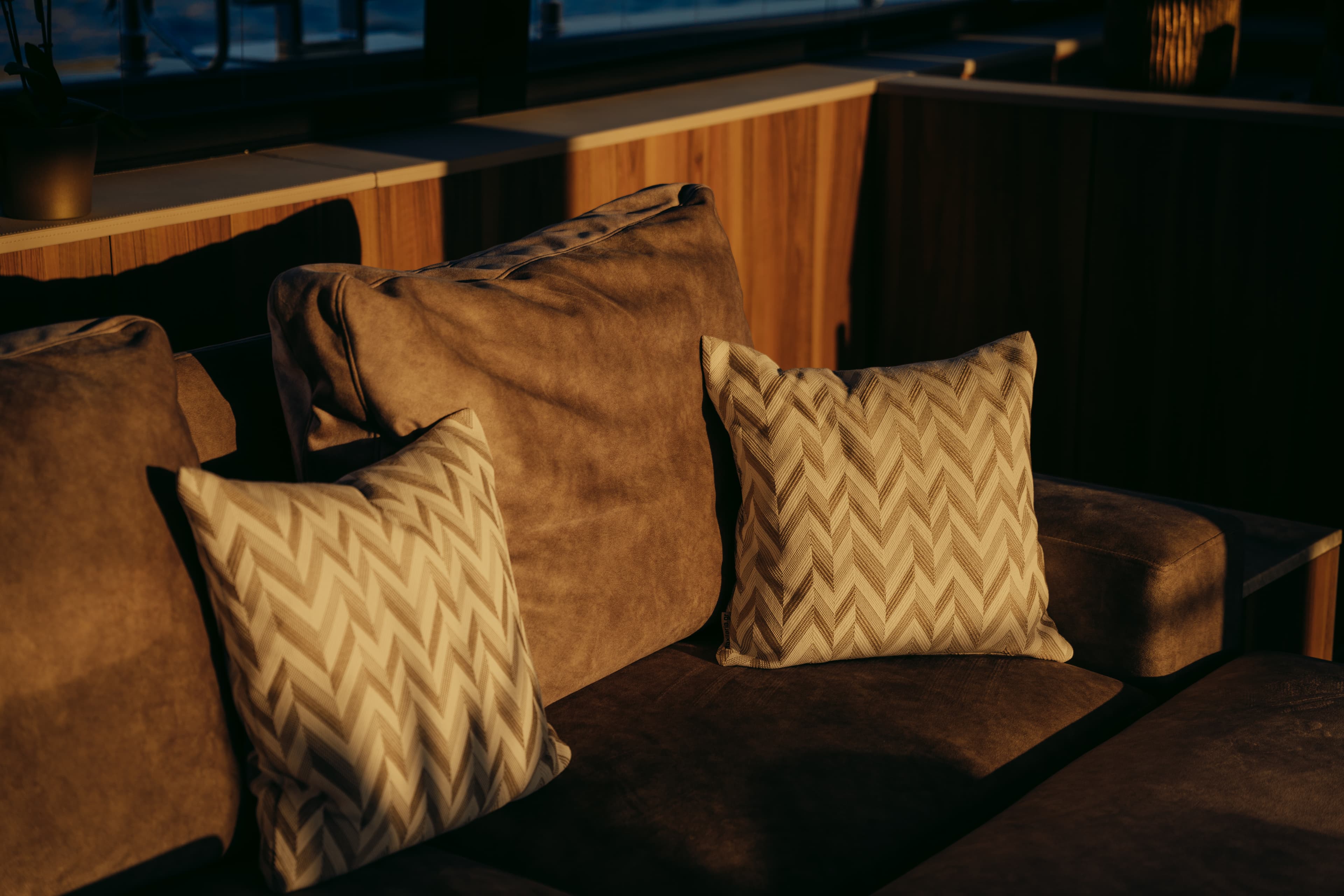 Moon Yacht 65 - photo 45