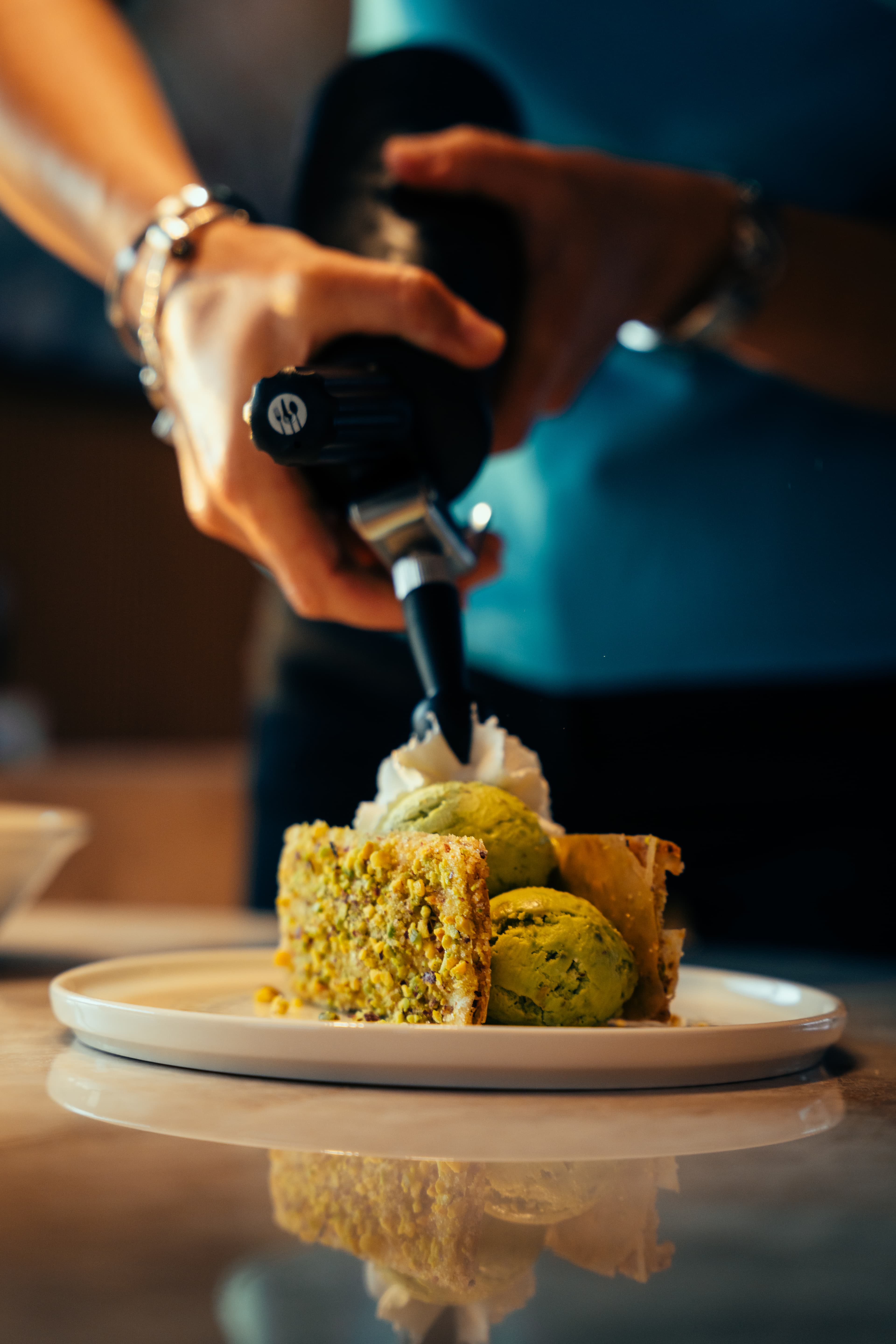 Moon Yacht 65 - photo 70