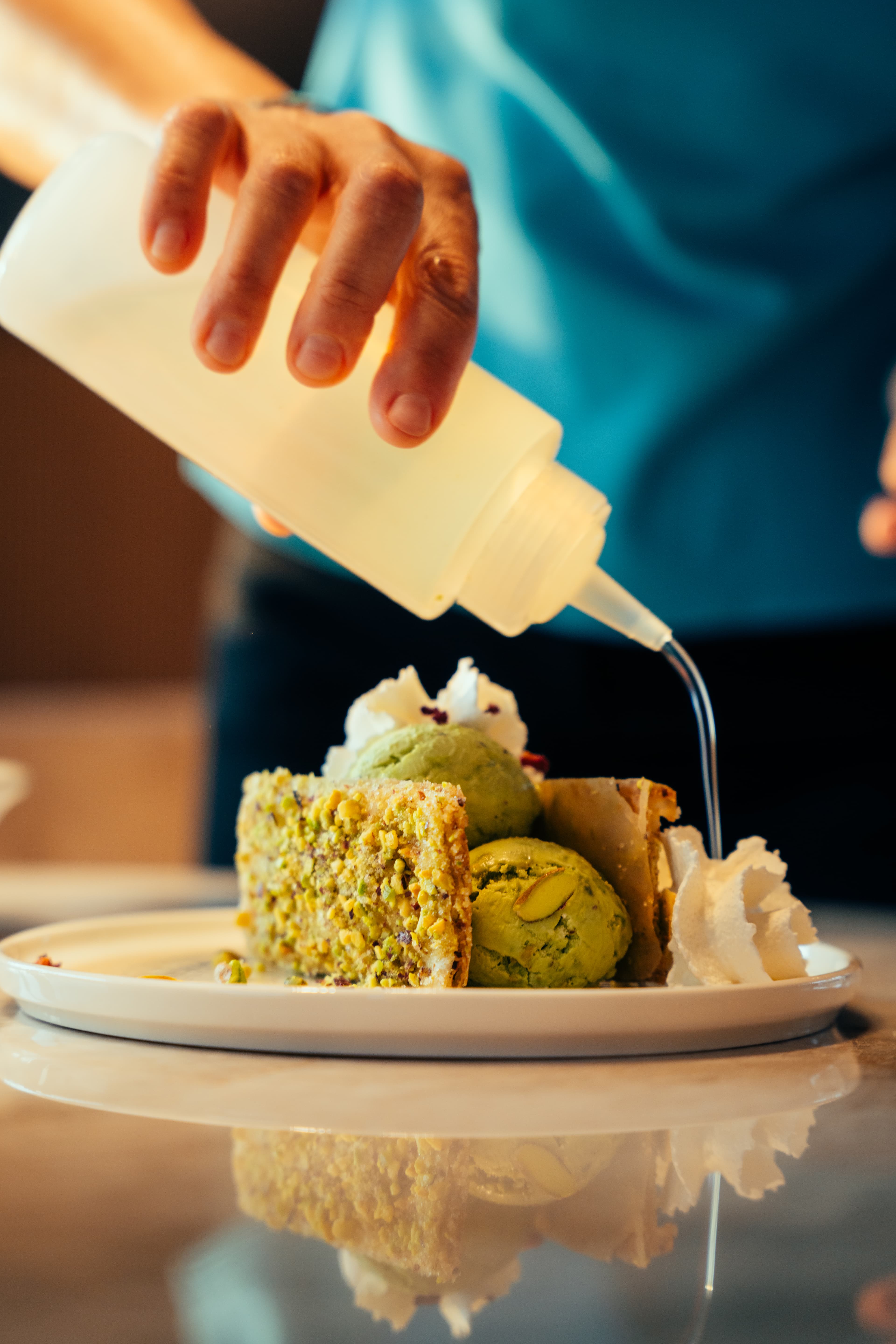 Moon Yacht 65 - photo 26