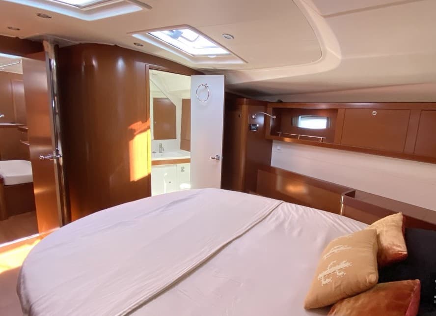 Oceanis 54 - photo 9