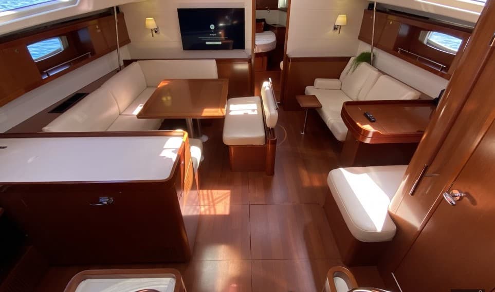 Oceanis 54 - photo 18