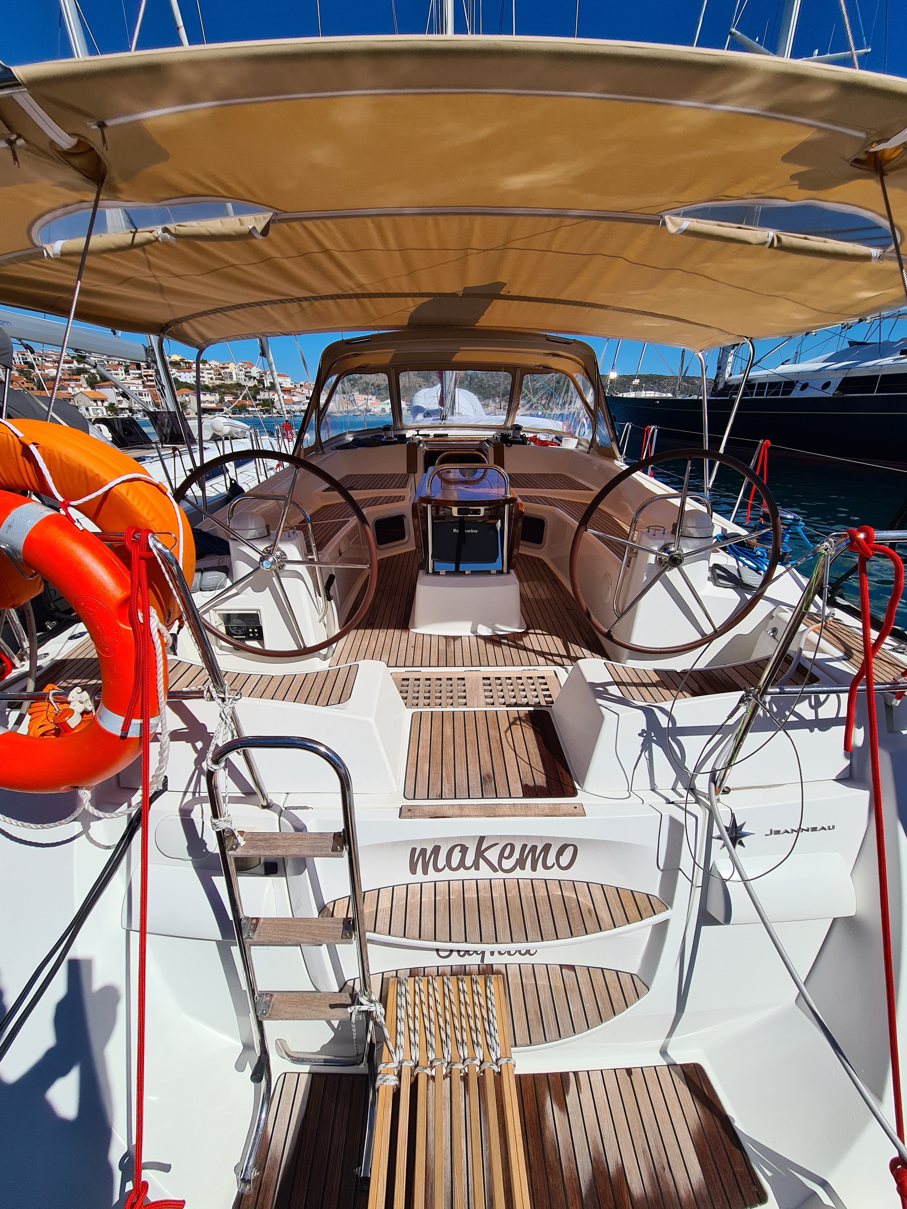 Jeanneau 53 - photo 9