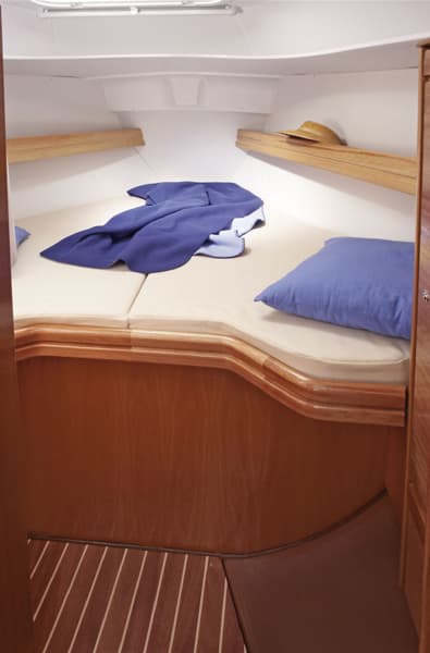 Bavaria 30 Cruiser - photo 6