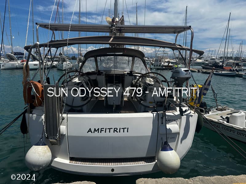 Sun Odyssey 479 - photo