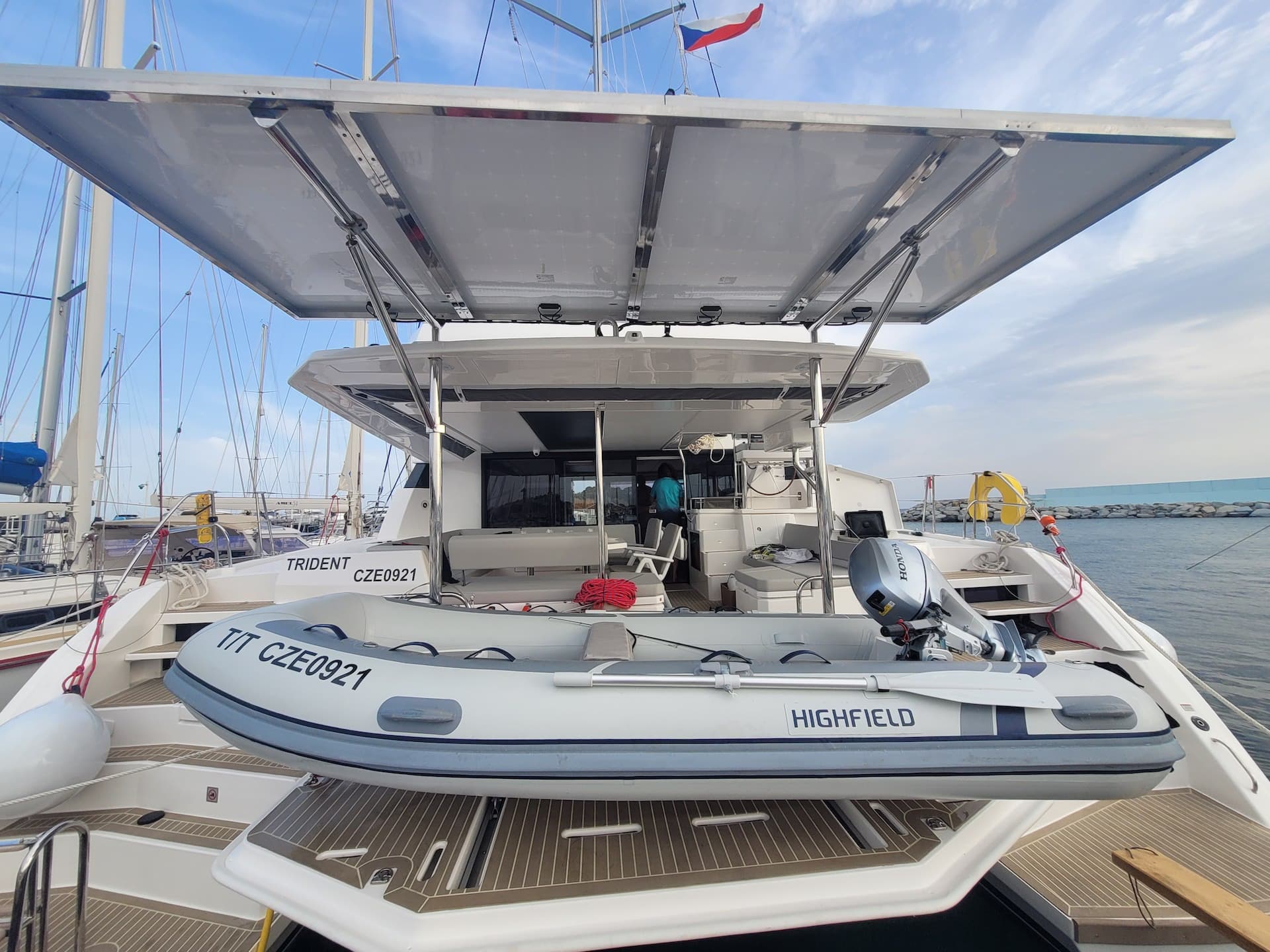 Leopard 50 - photo 6