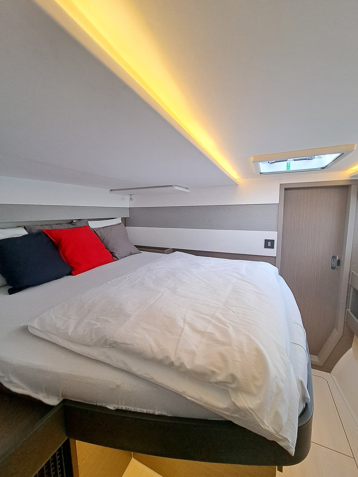 Leopard 50 - photo 16