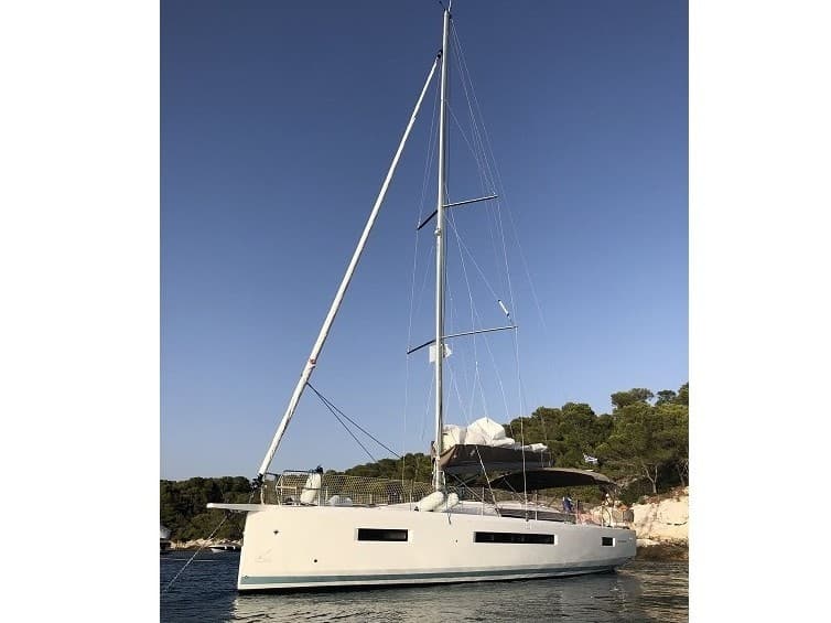 Sun Odyssey 490 - photo