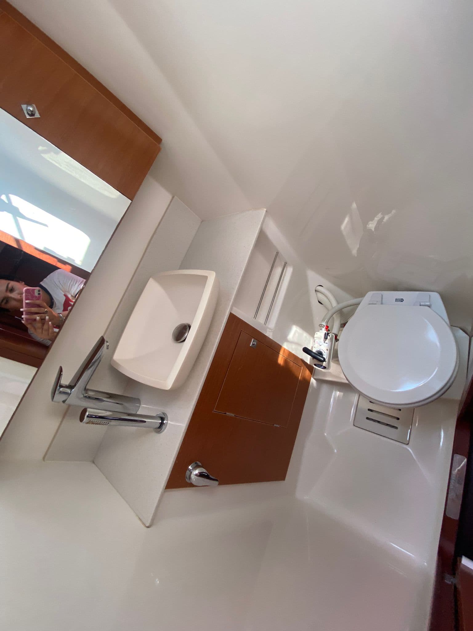 Dufour 520 Grand Large - photo 8