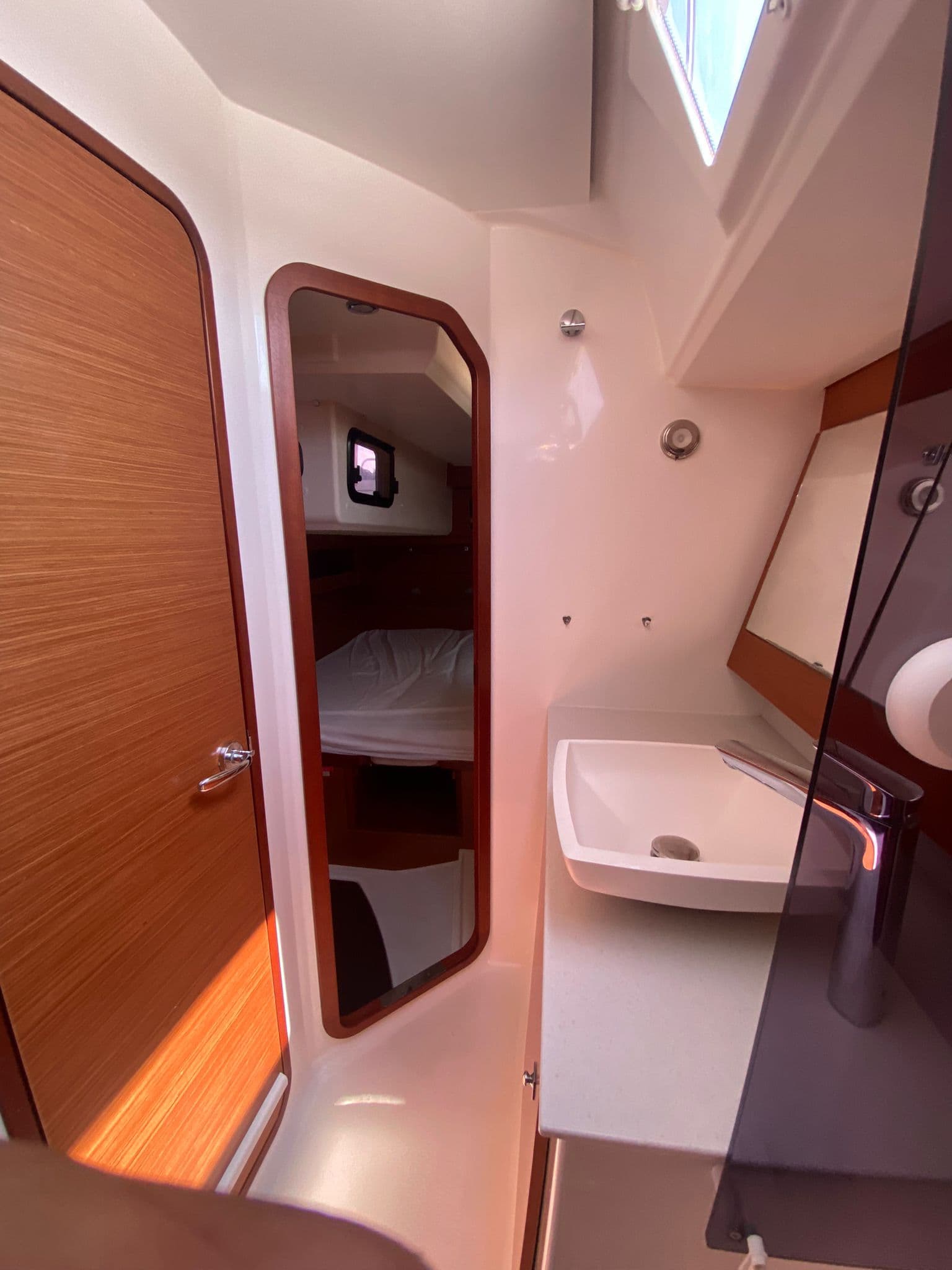 Dufour 520 Grand Large - photo 37