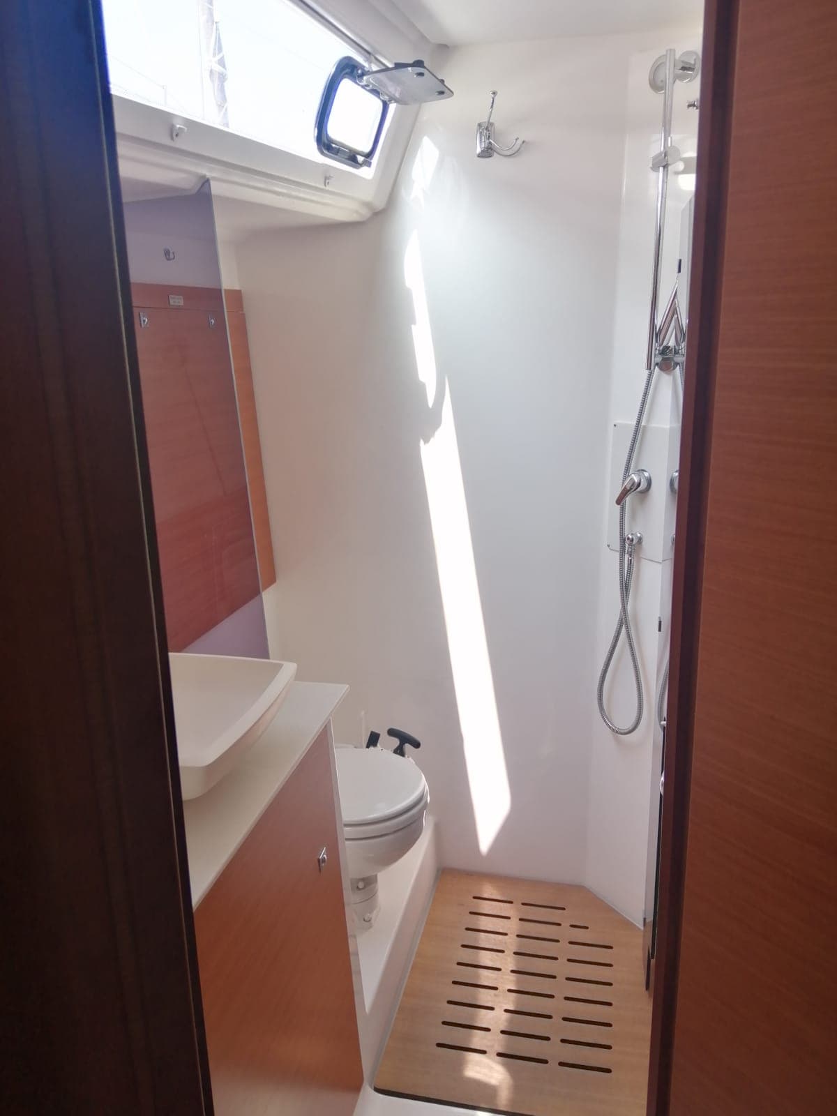 Dufour 520 Grand Large - photo 12