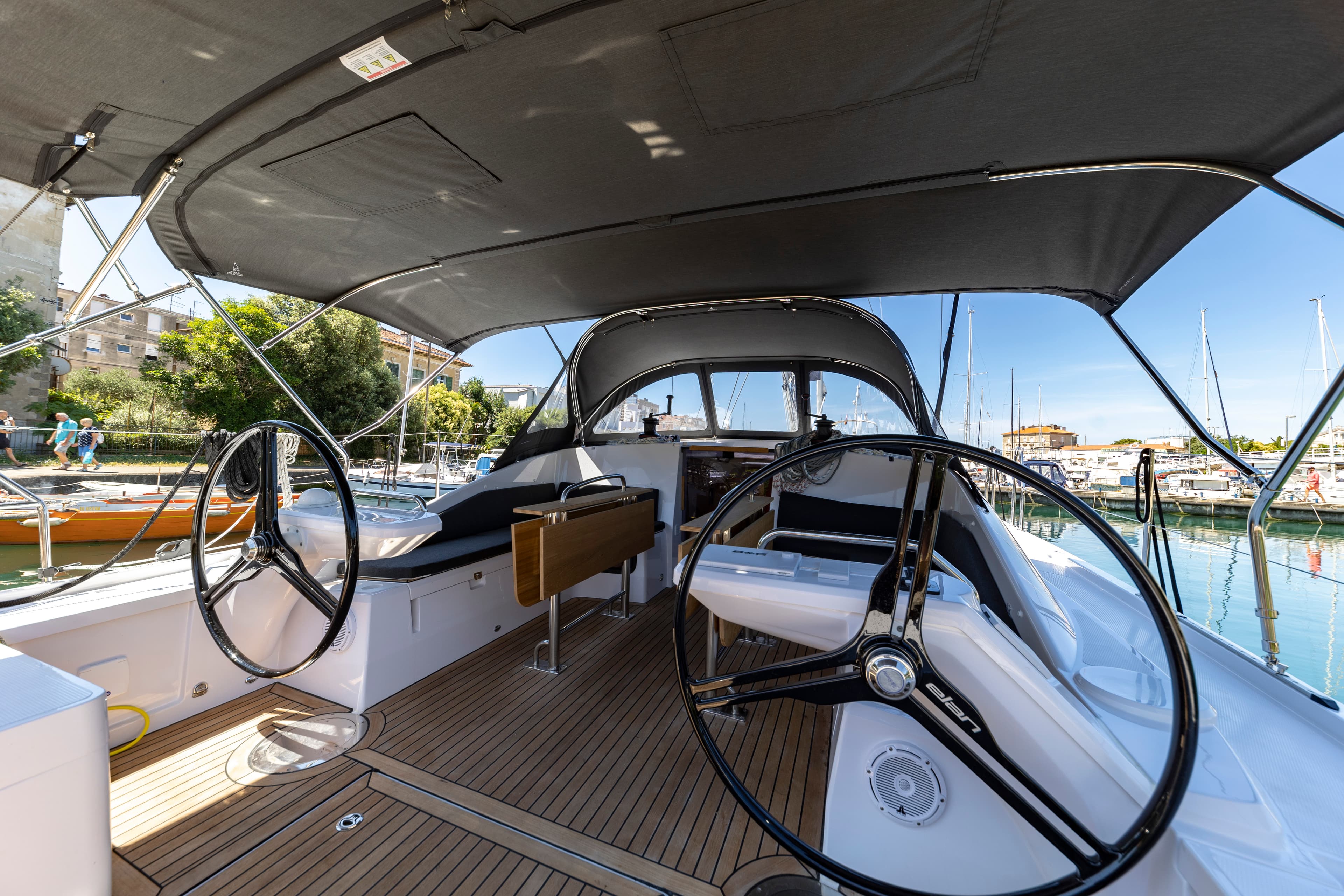 Elan Impression 45 - photo 10