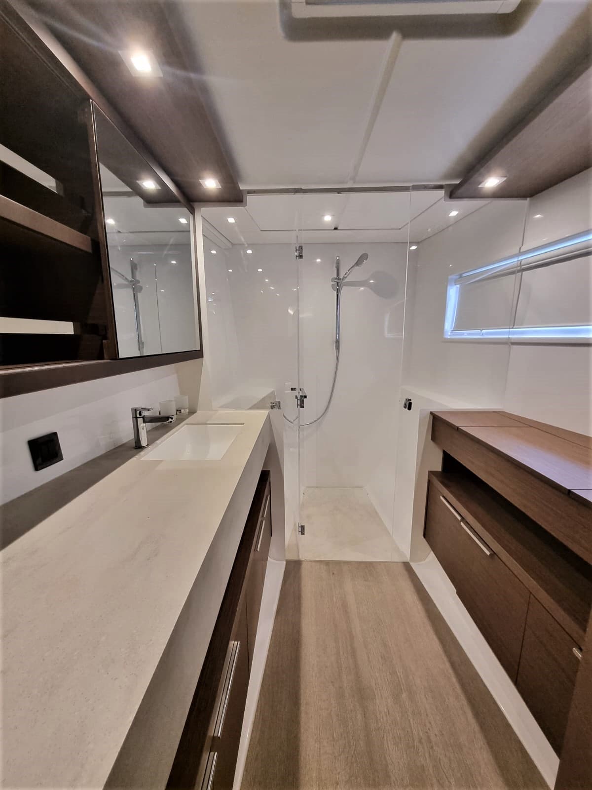 Lagoon 46  - photo 14