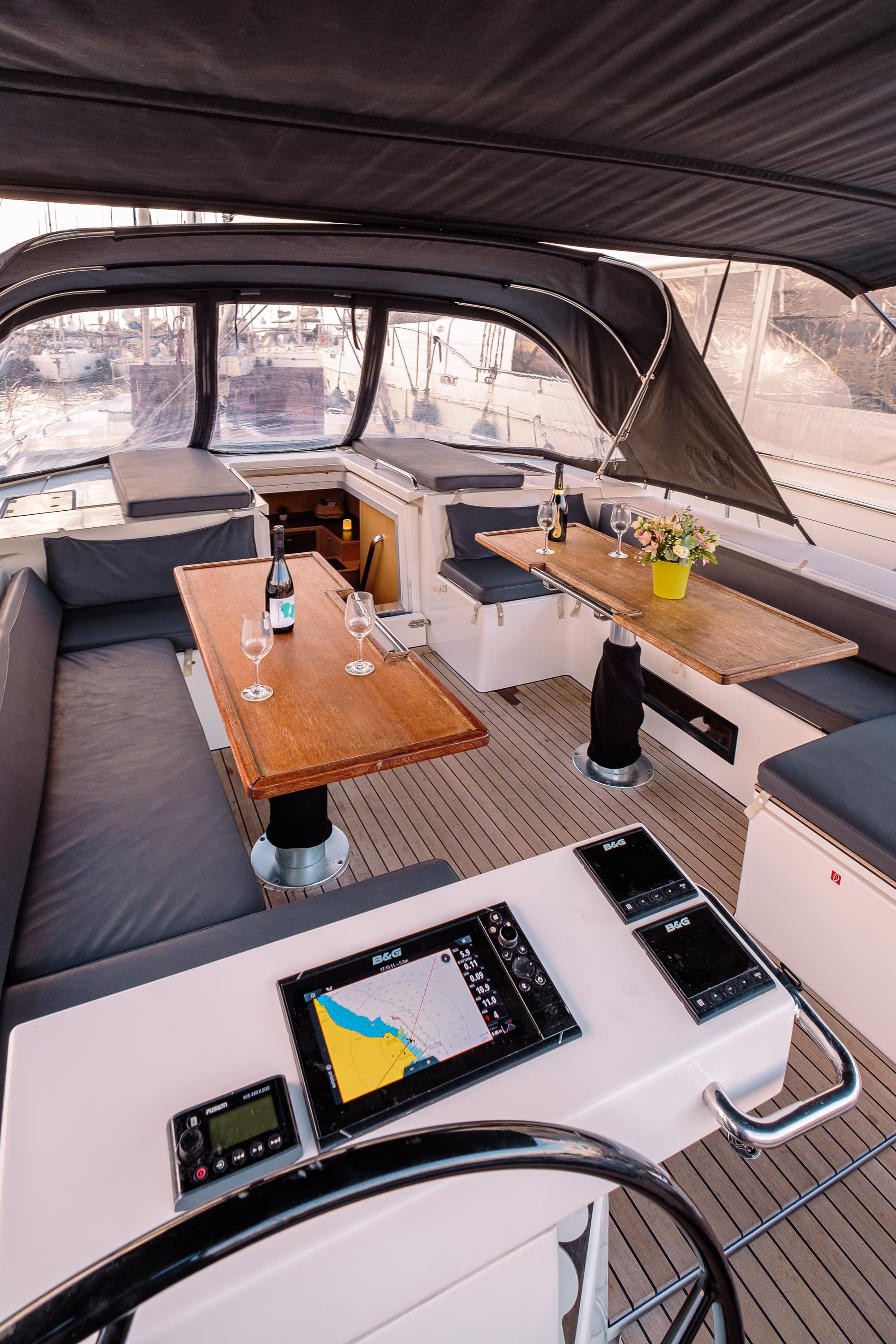 Bavaria C57 - photo 18