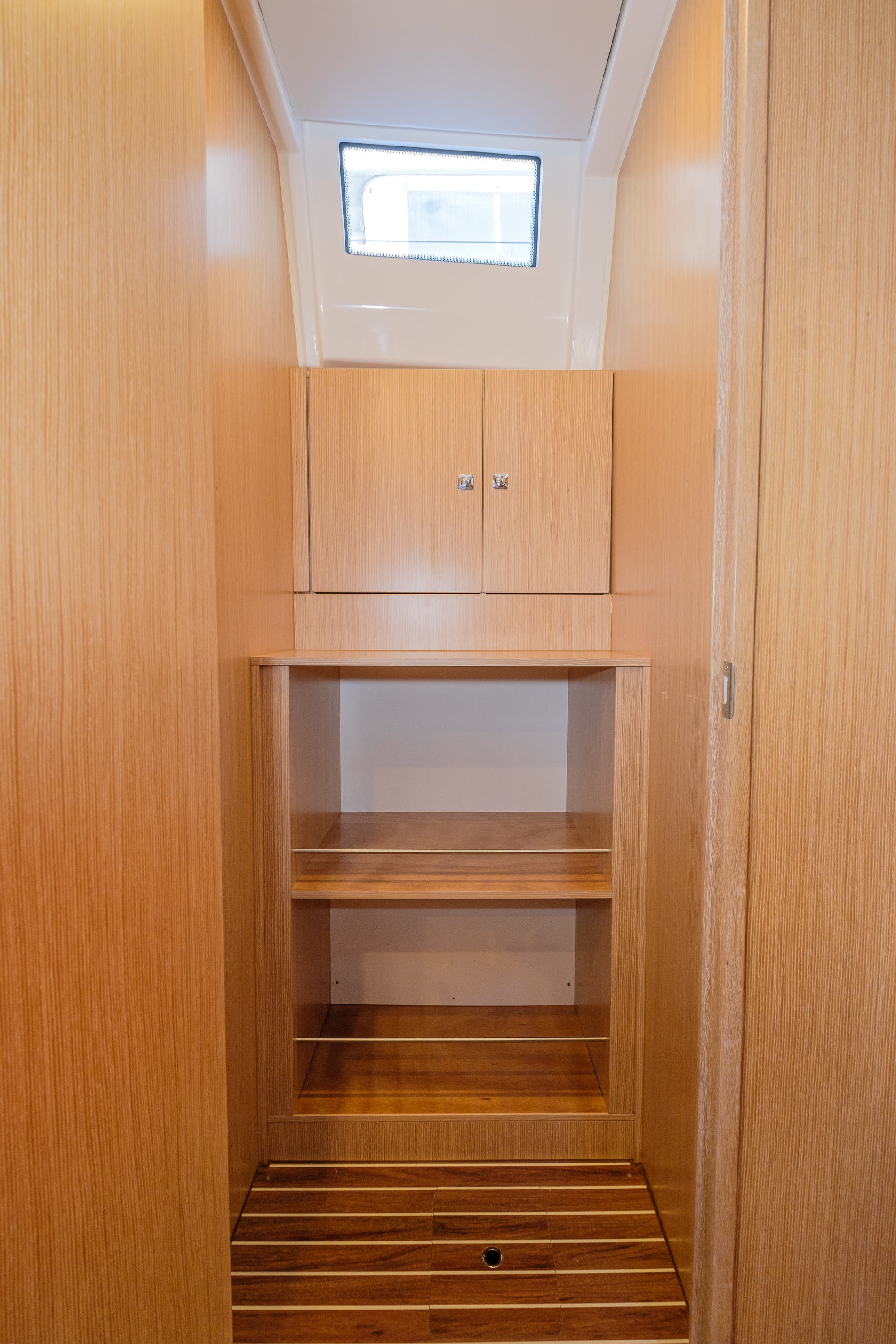 Bavaria C57 - photo 10