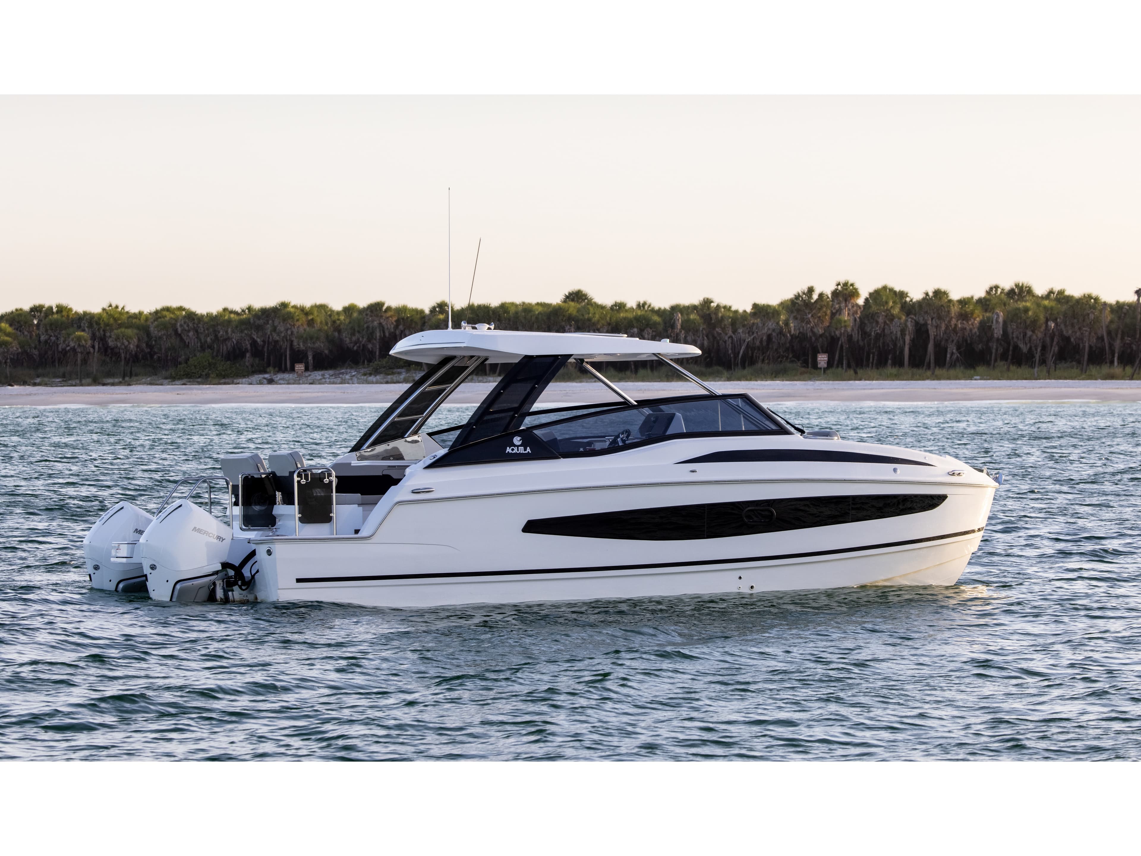 Aquila 32 Sport - photo