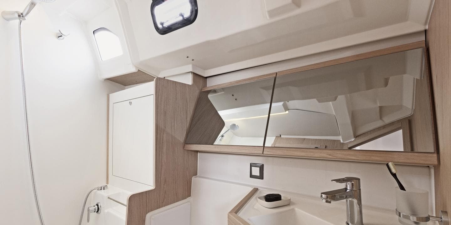 Oceanis 46.1 - photo 6