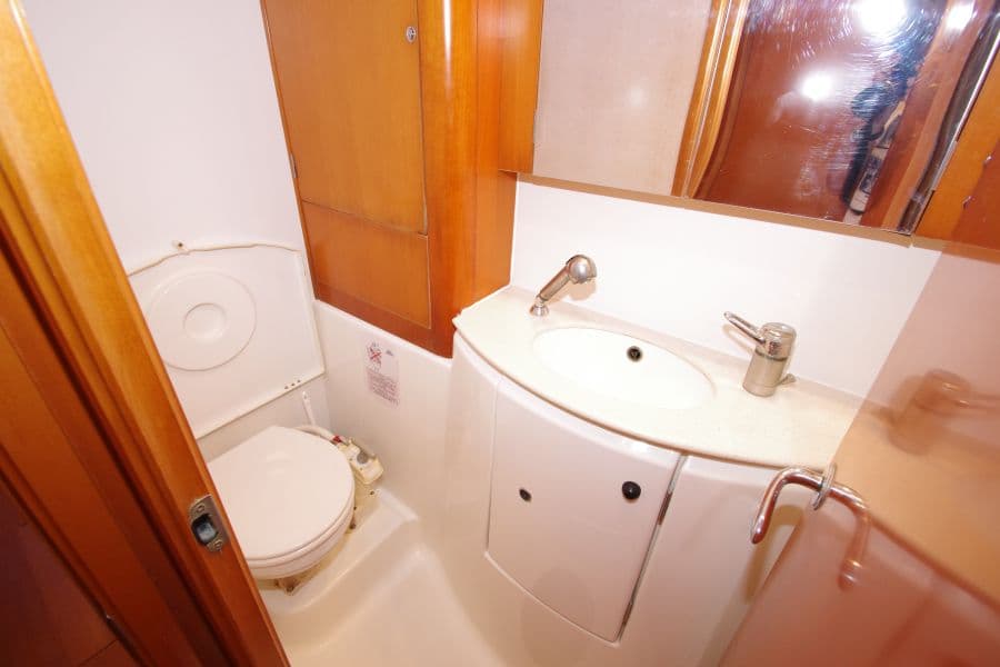 Lagoon 440 - photo 4