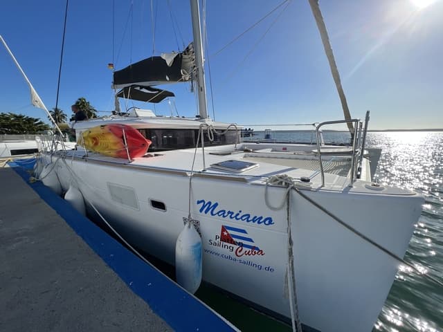Lagoon 450 Fly - photo 11