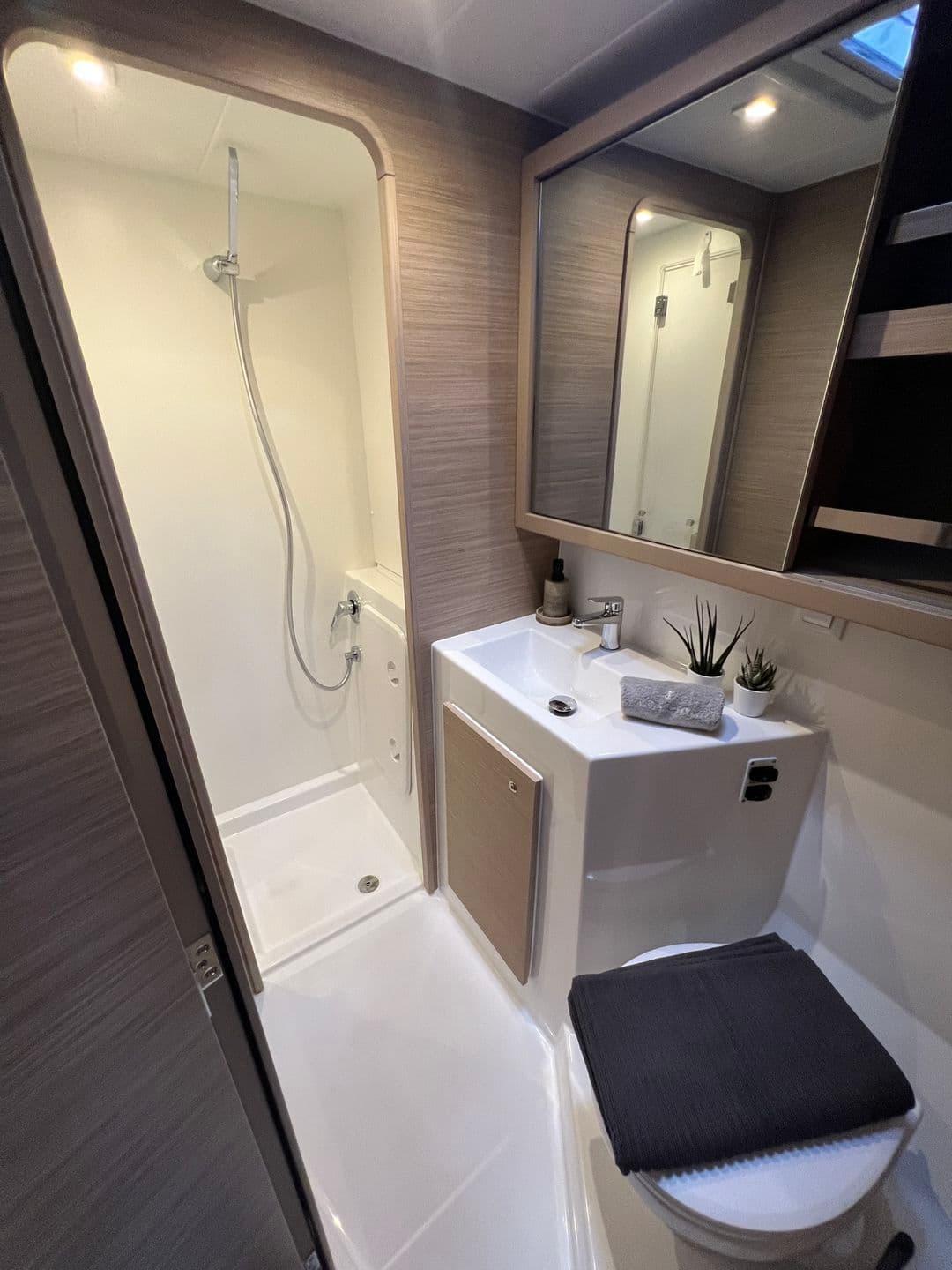 Lagoon 42 - photo 28