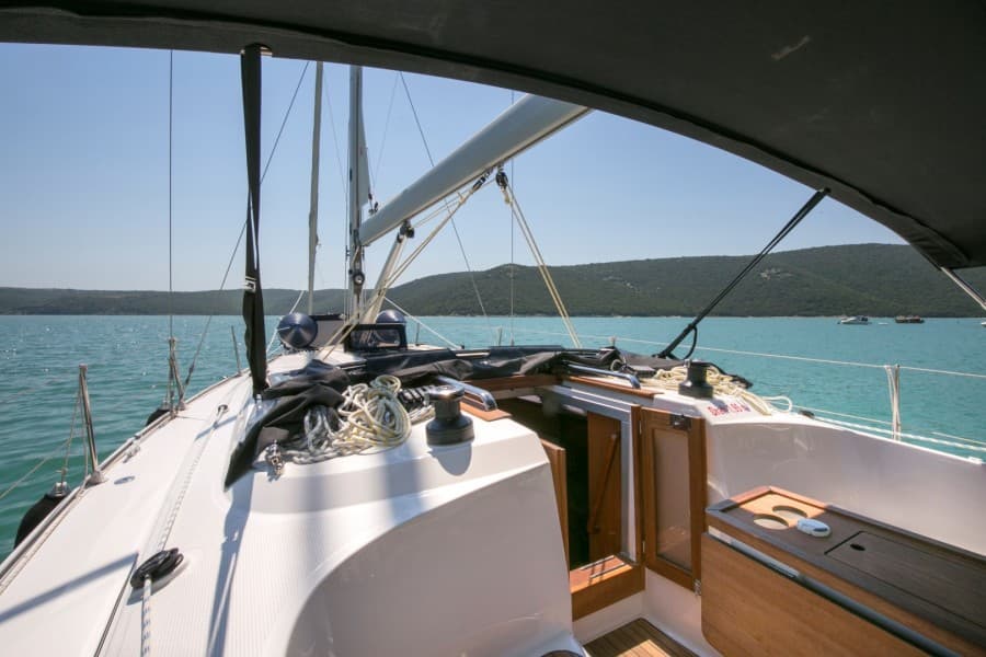 Bavaria Cruiser 37 - photo 5