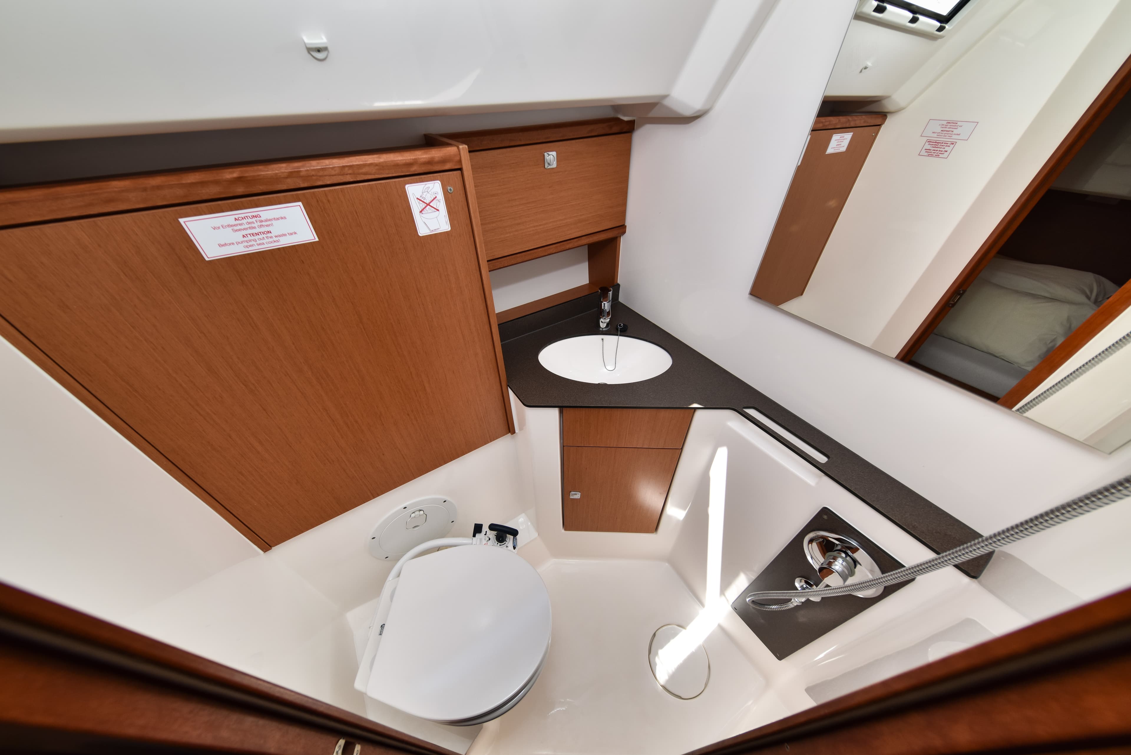 Bavaria Cruiser 46 - photo 56
