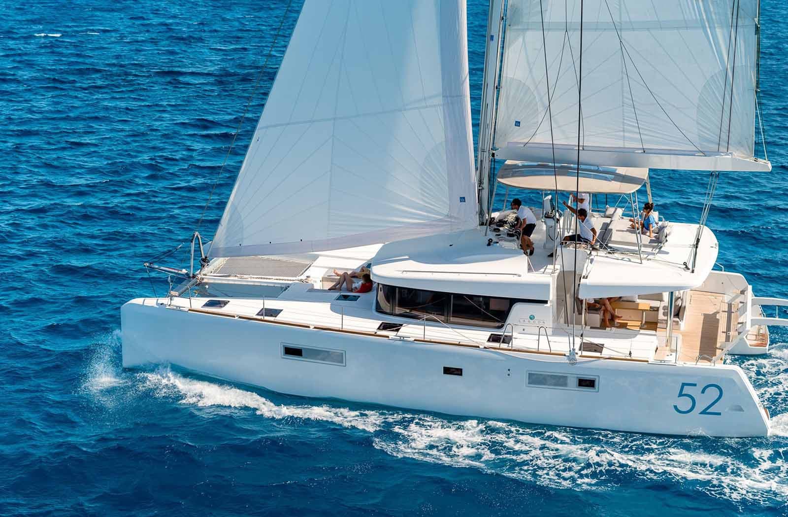 Lagoon 52 - photo 13