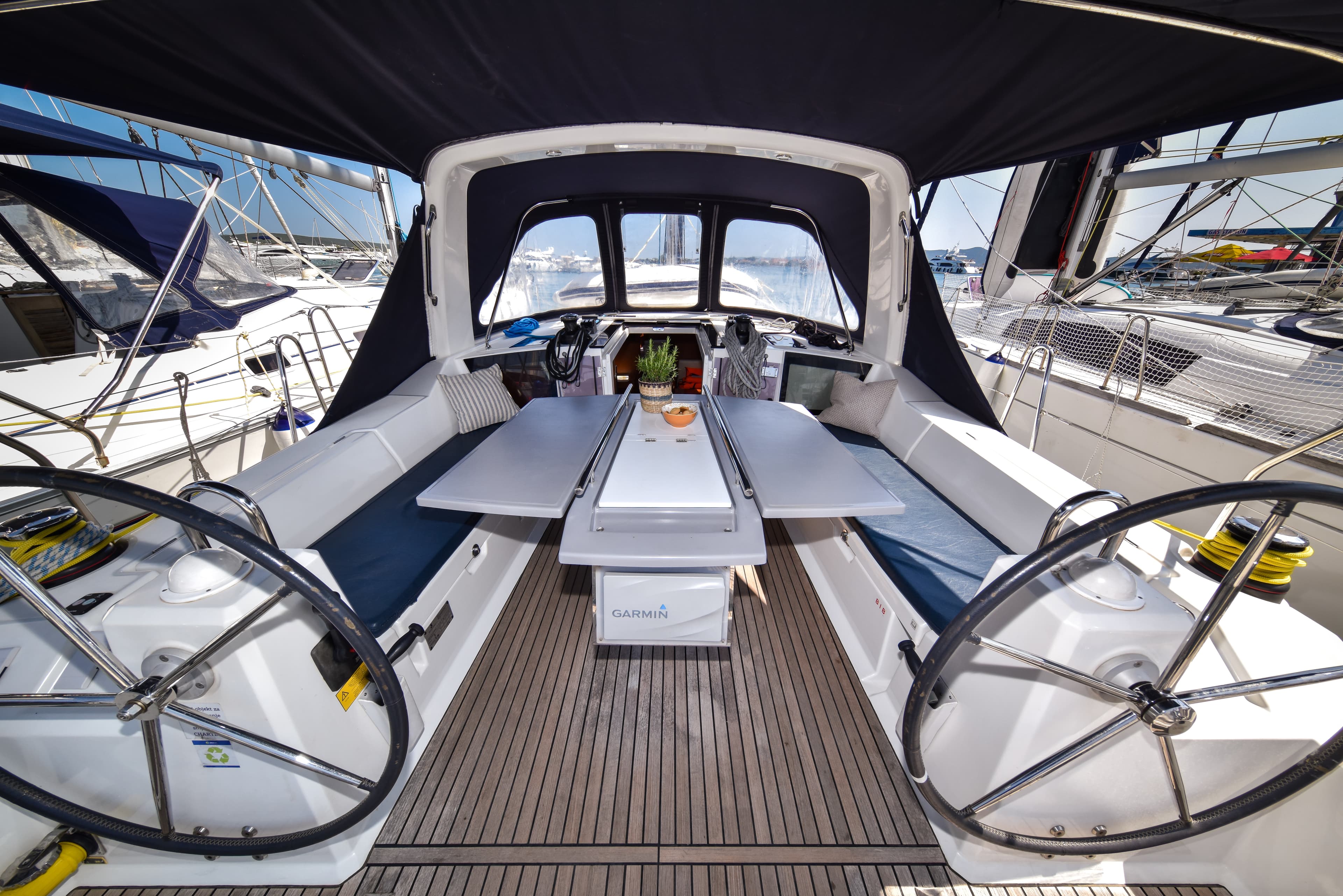 Oceanis 41.1 - photo 42