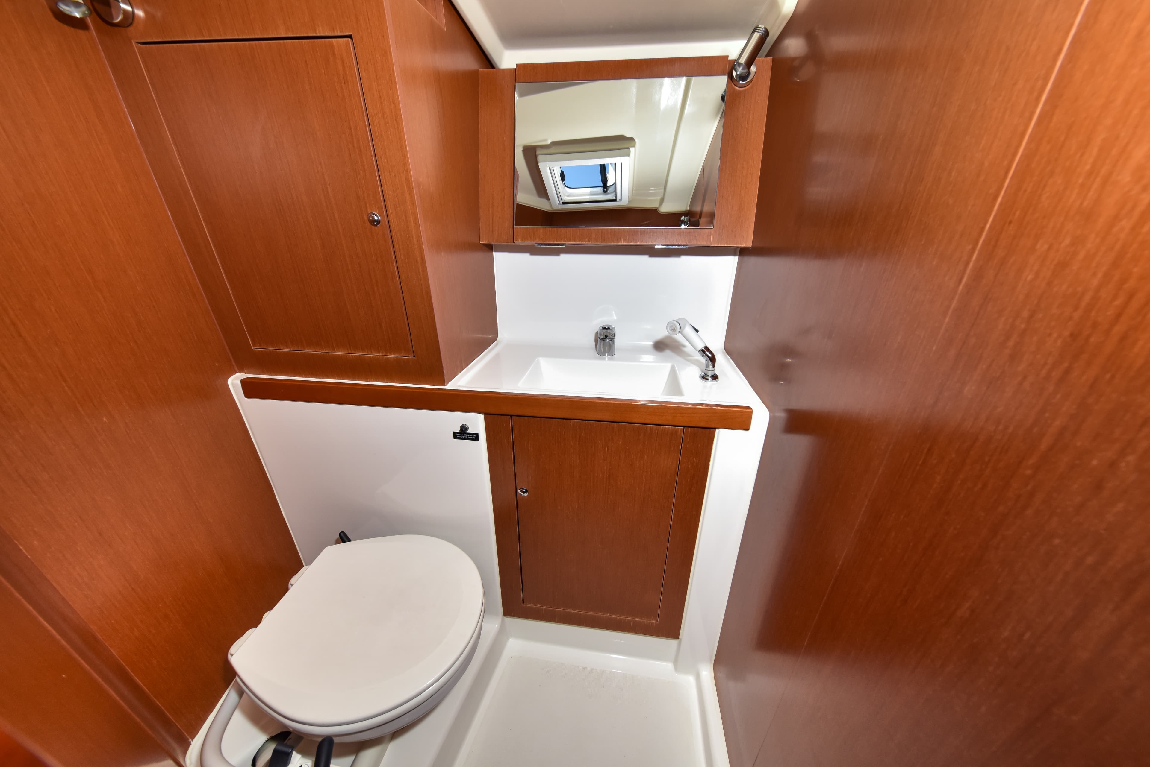 Oceanis 41.1 - photo 8