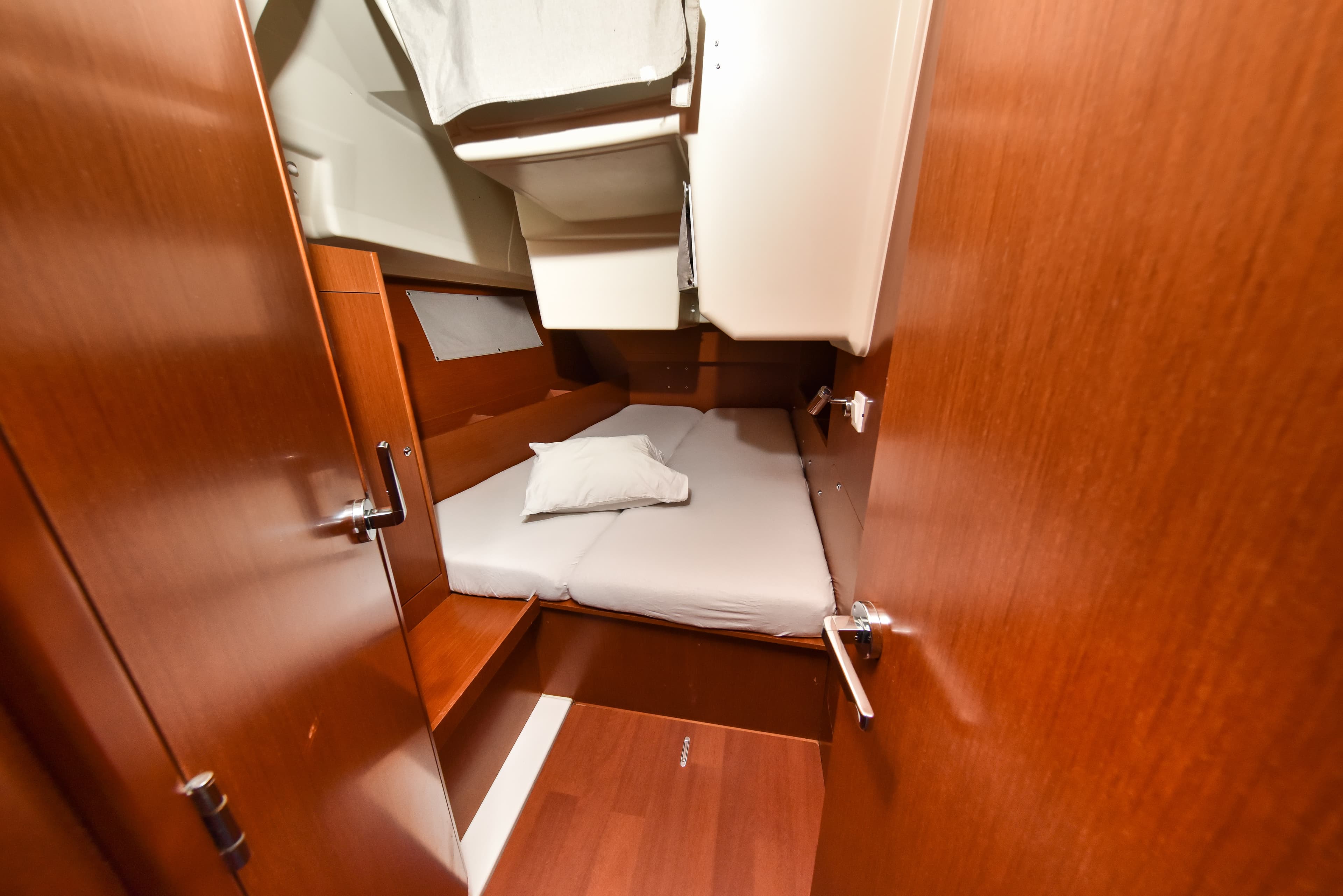 Oceanis 41.1 - photo 44