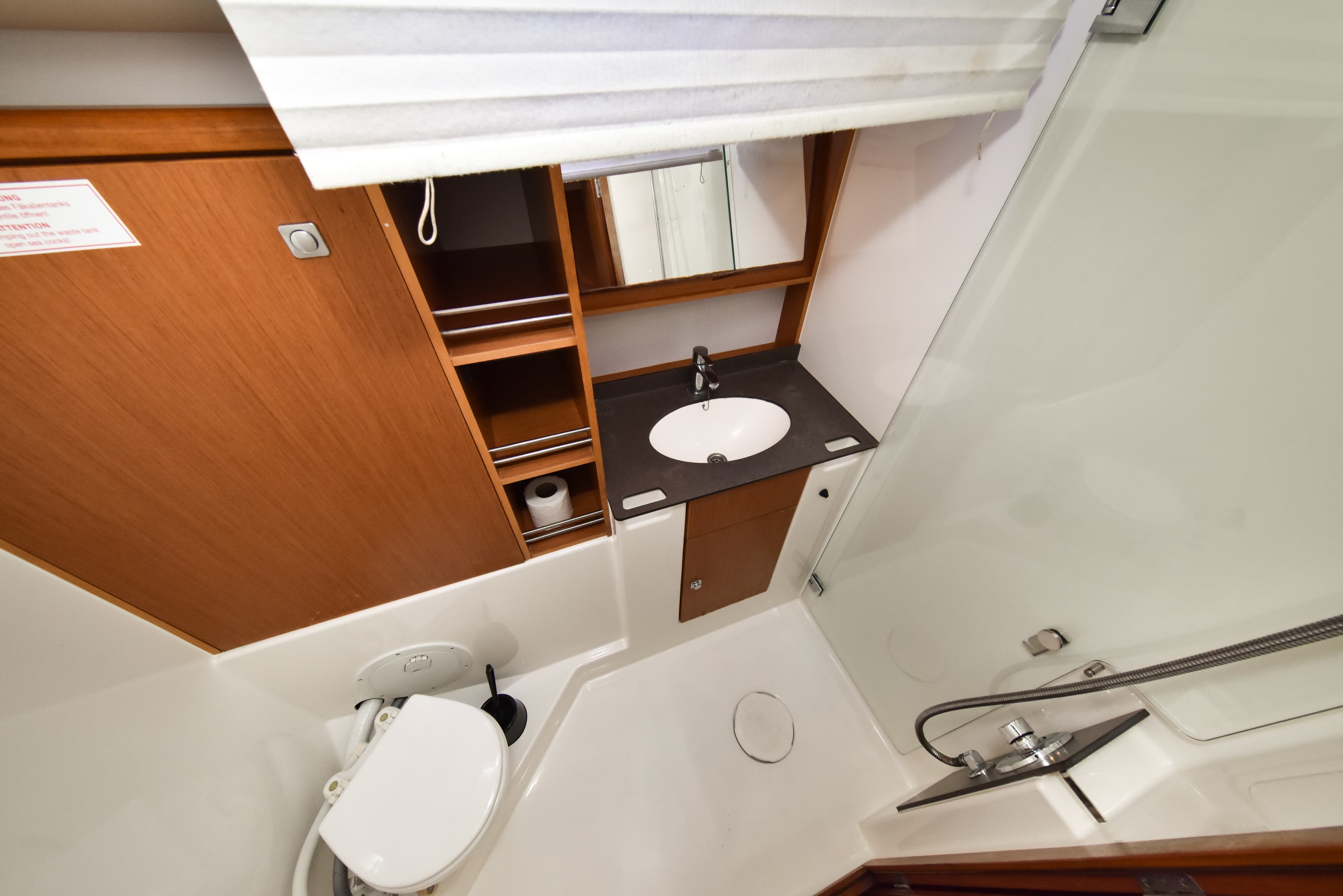 Bavaria Cruiser 51 - photo 22