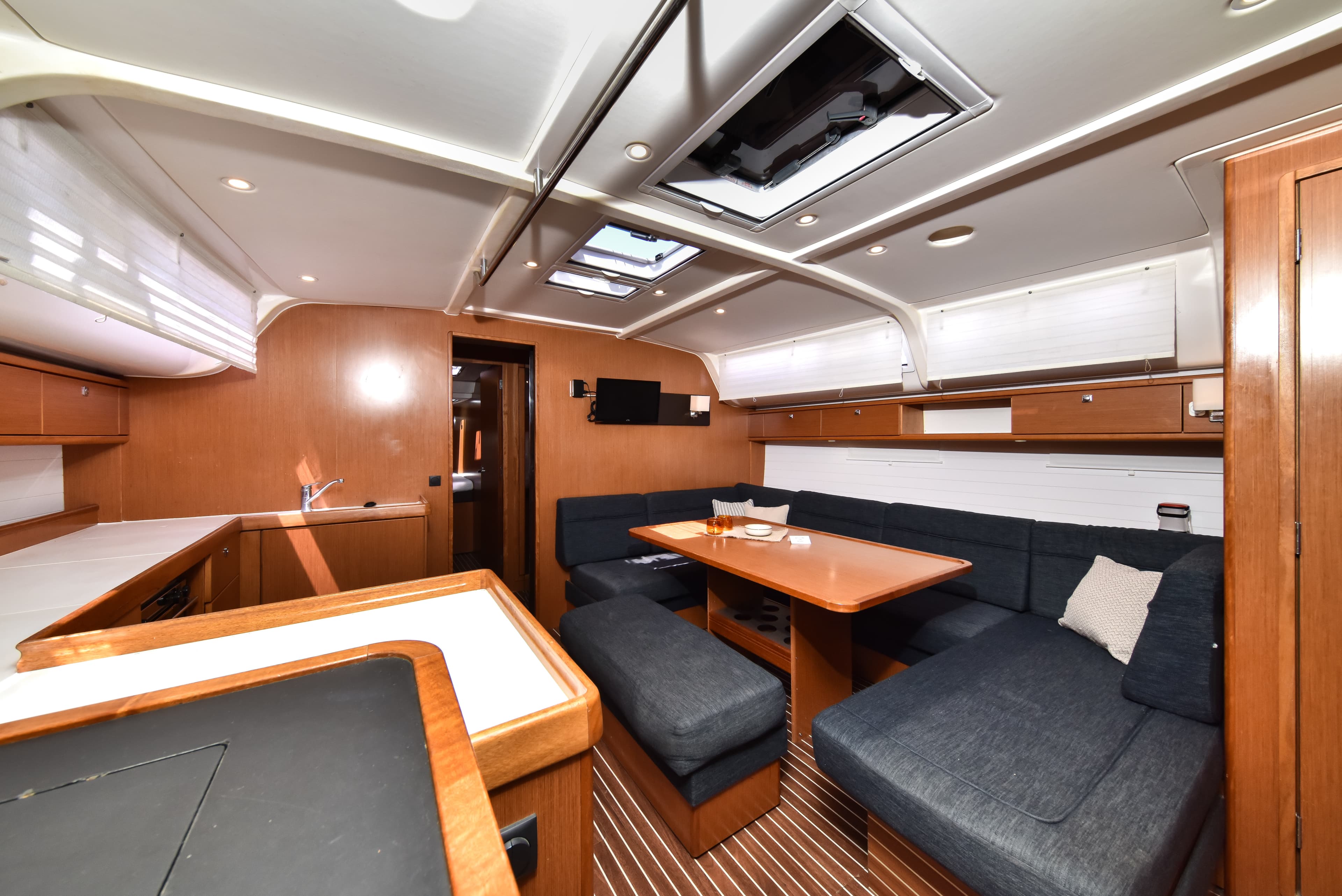 Bavaria Cruiser 51 - photo 19