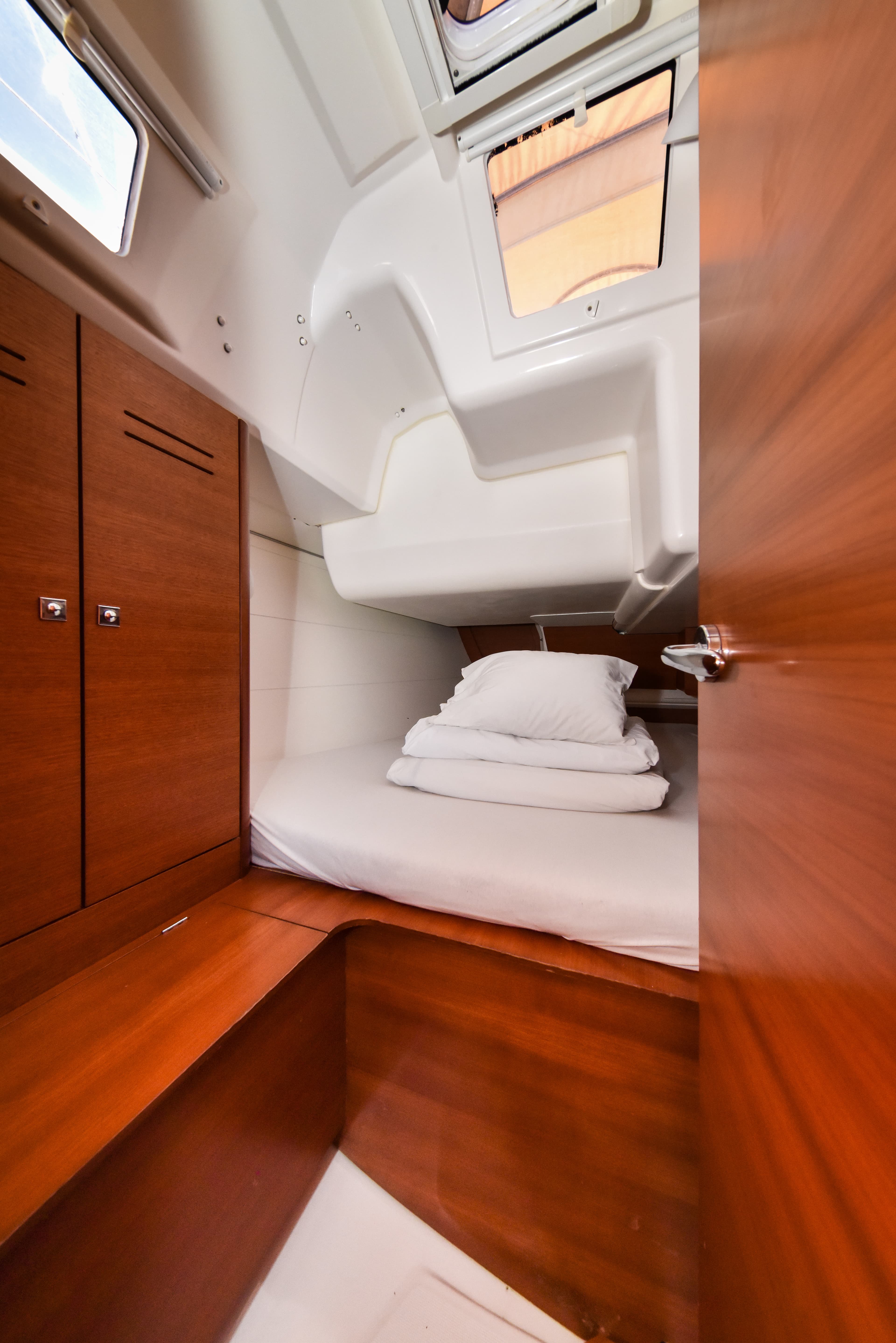 Dufour 350 Grand Large - photo 8