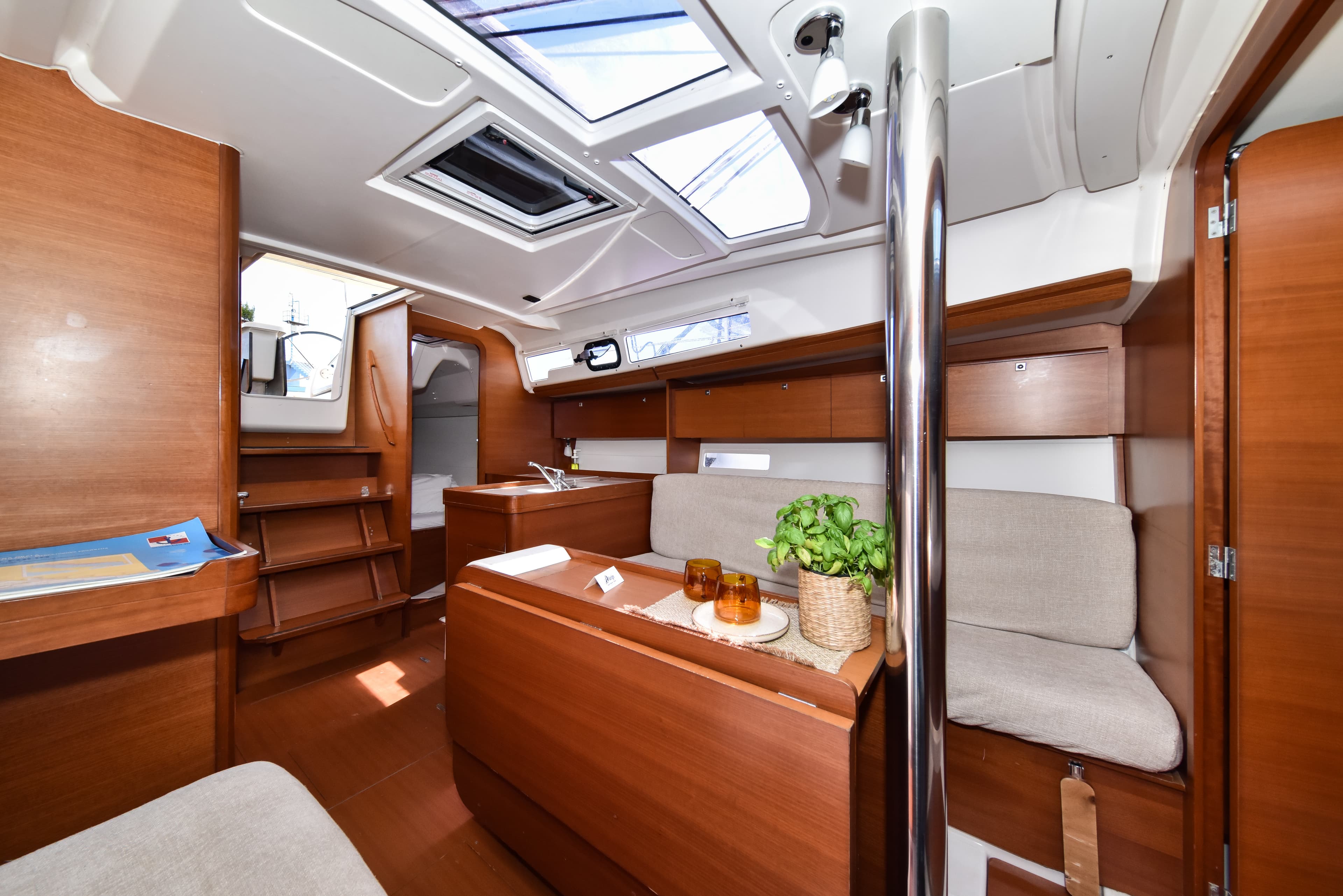 Dufour 350 Grand Large - photo 37