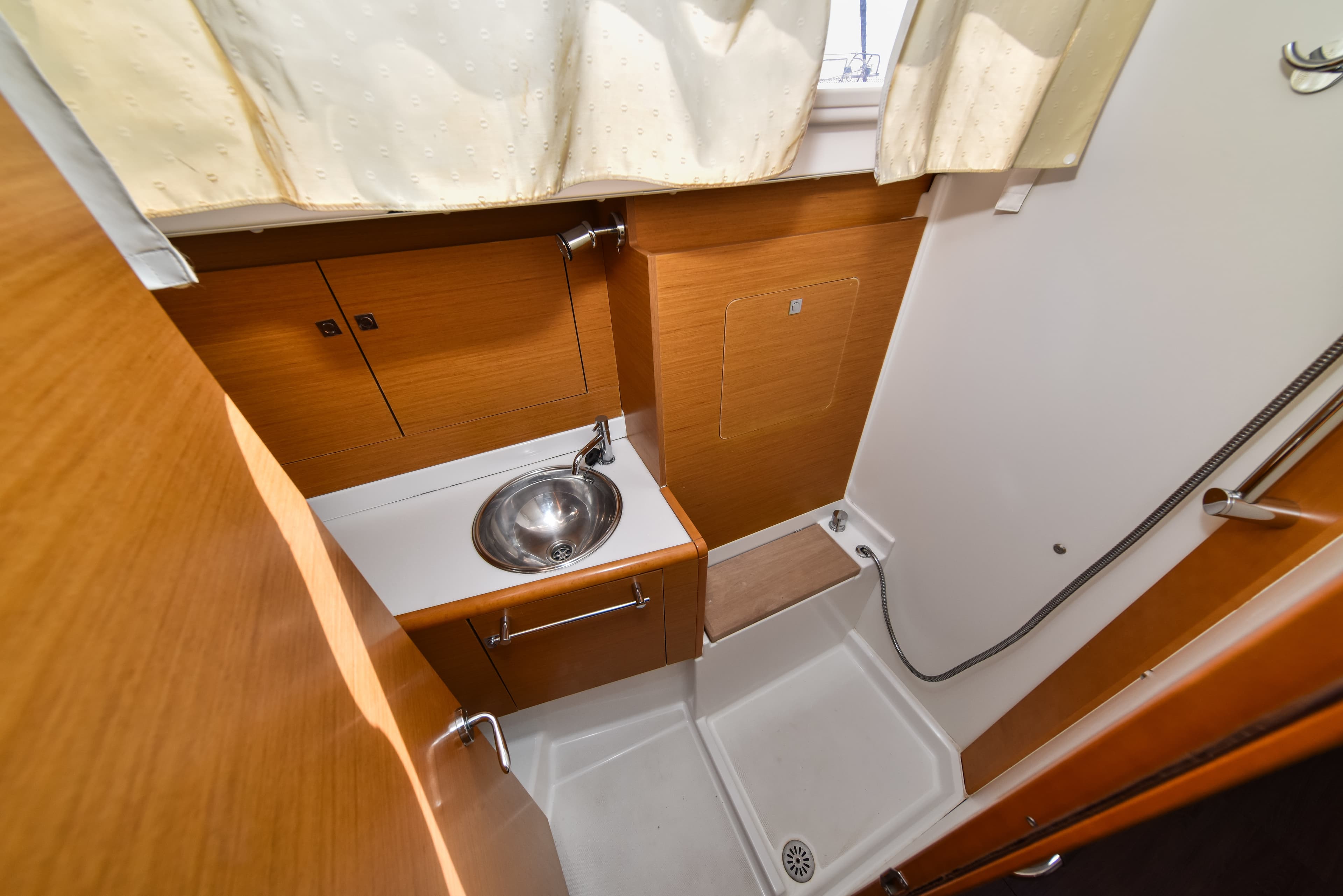 Sun Odyssey 449 - photo 20