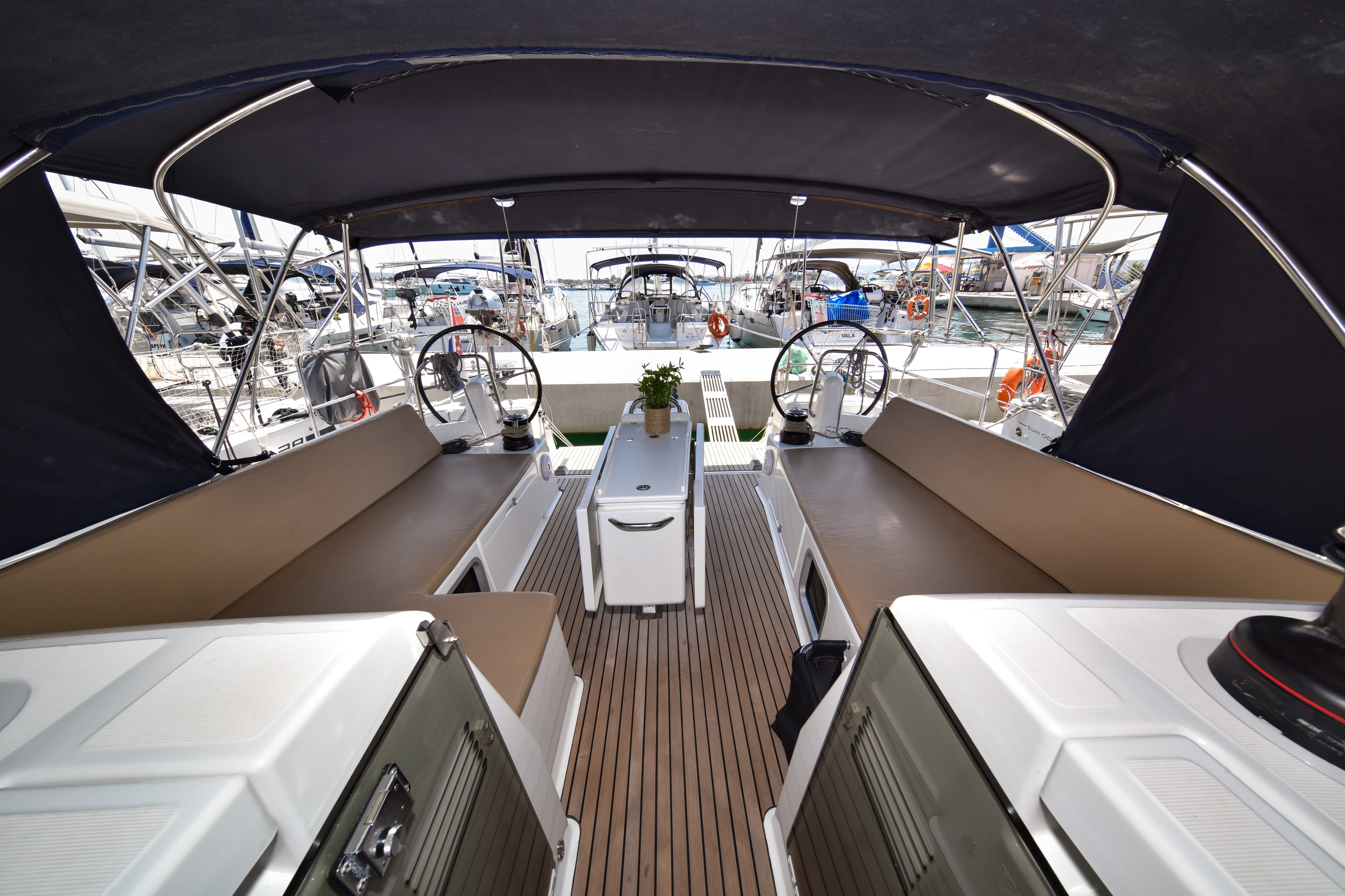 Sun Odyssey 490 - photo 19