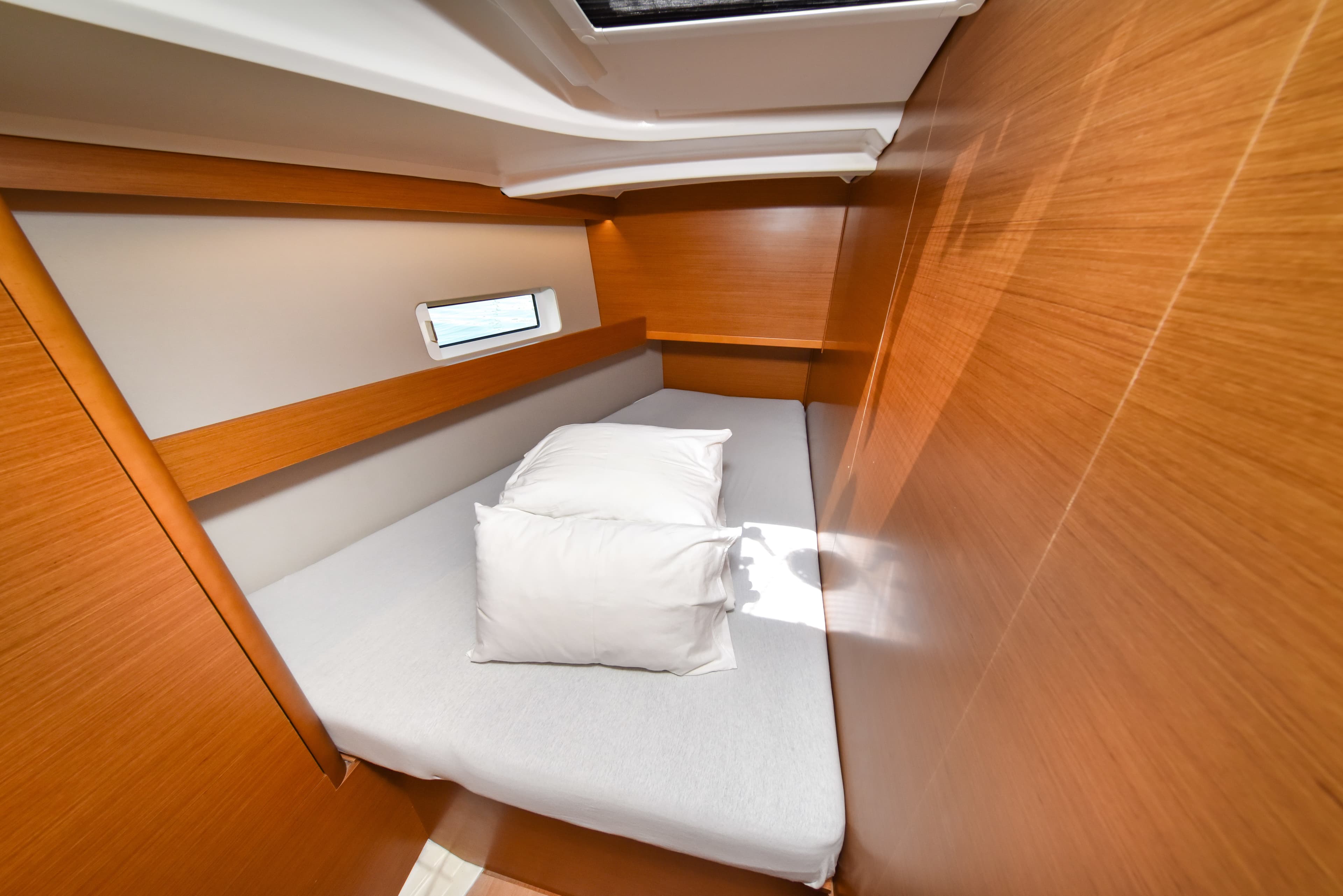 Sun Odyssey 490 - photo 5